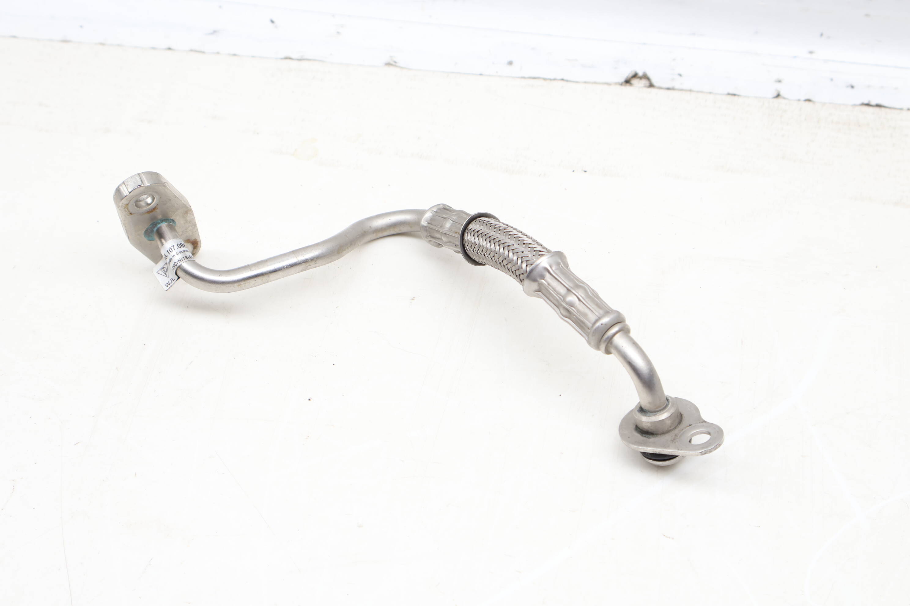Turbo Oil Line / Pipe 94610708831