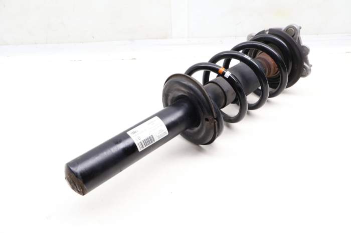 Strut Shock / Spring Assembly 4G0413031Q main product photo