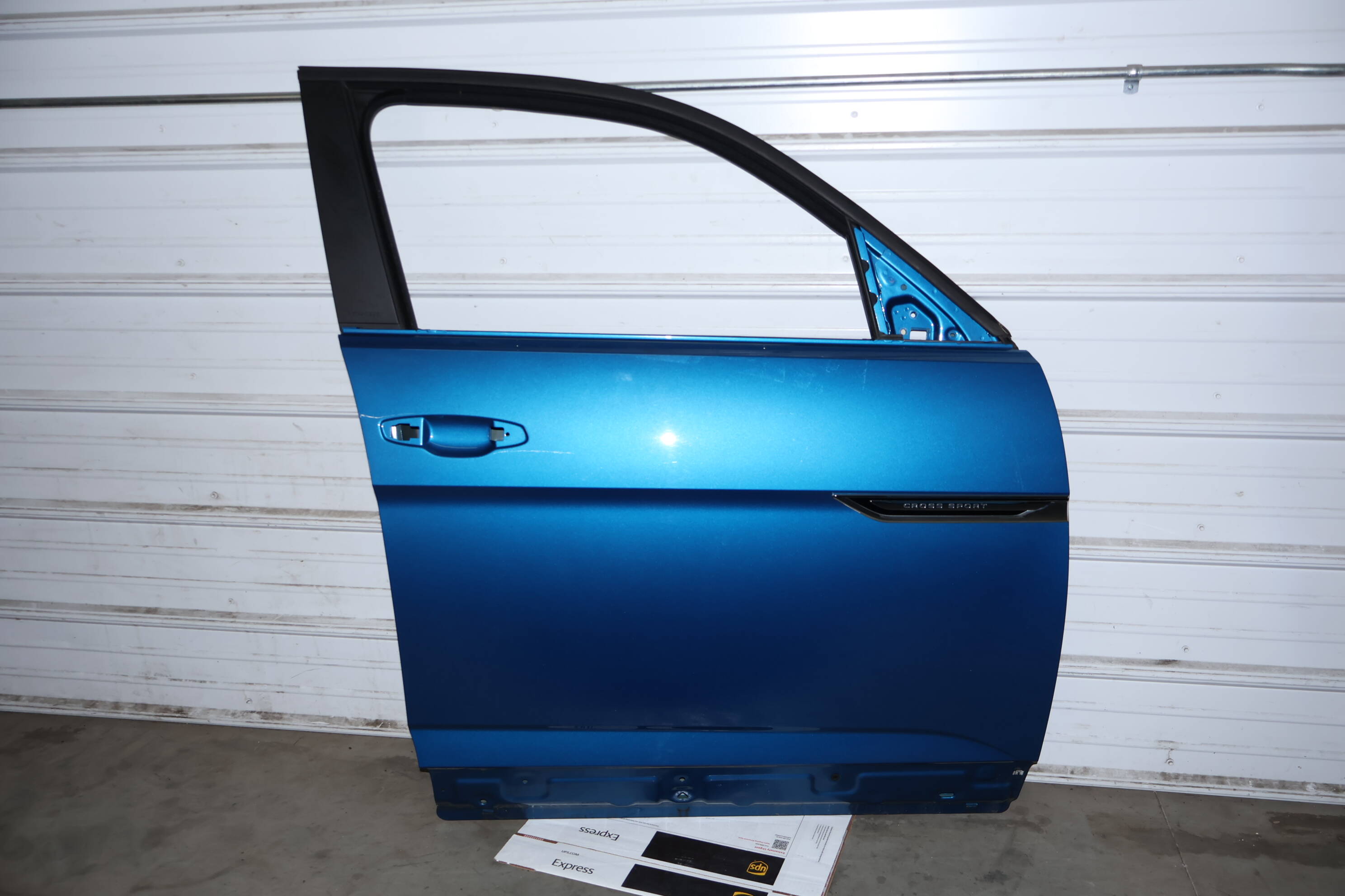 Door Shell / Skin / Frame 3CM831056B