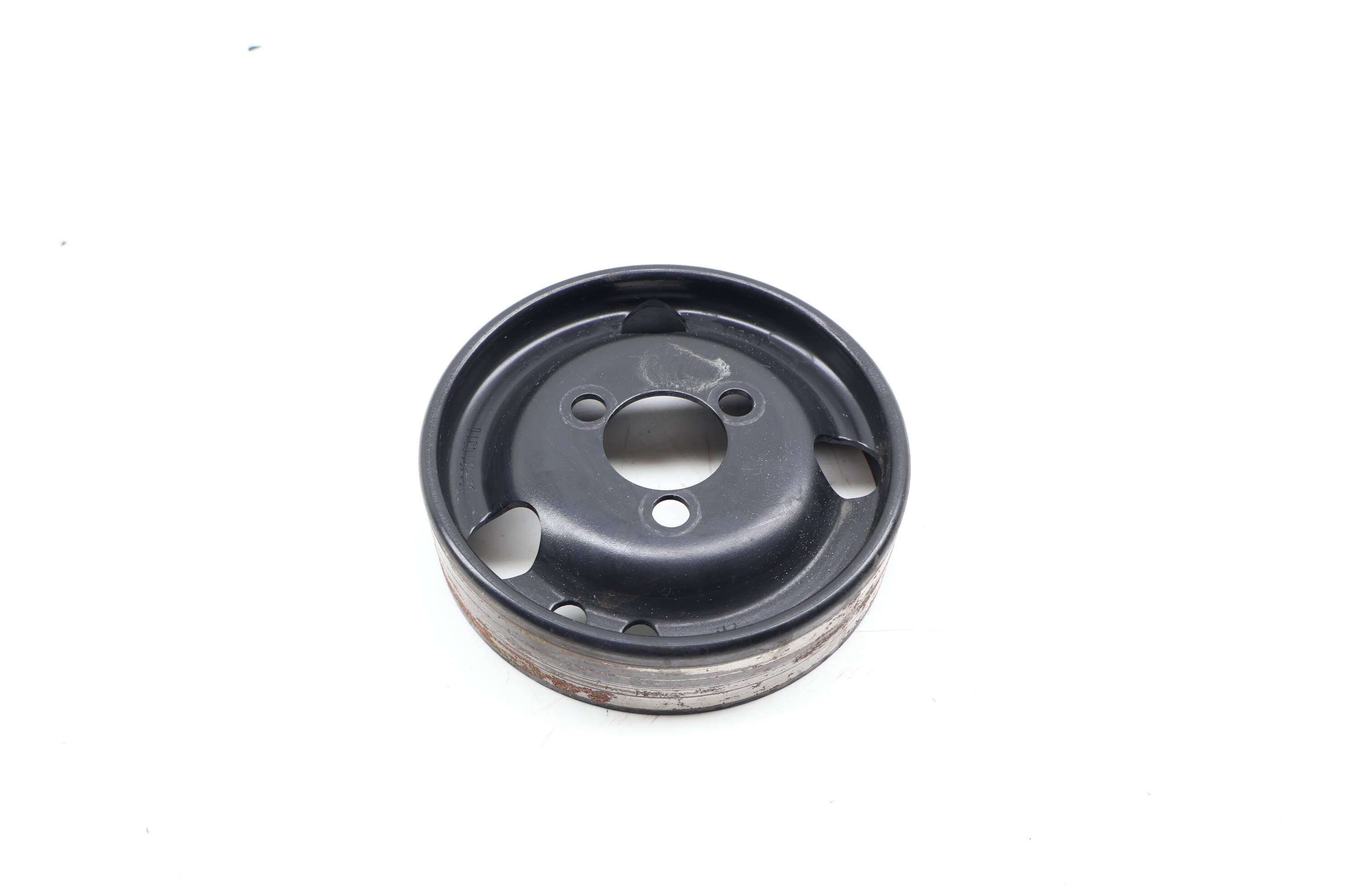Coolant / Water Pump Pulley 021121031D