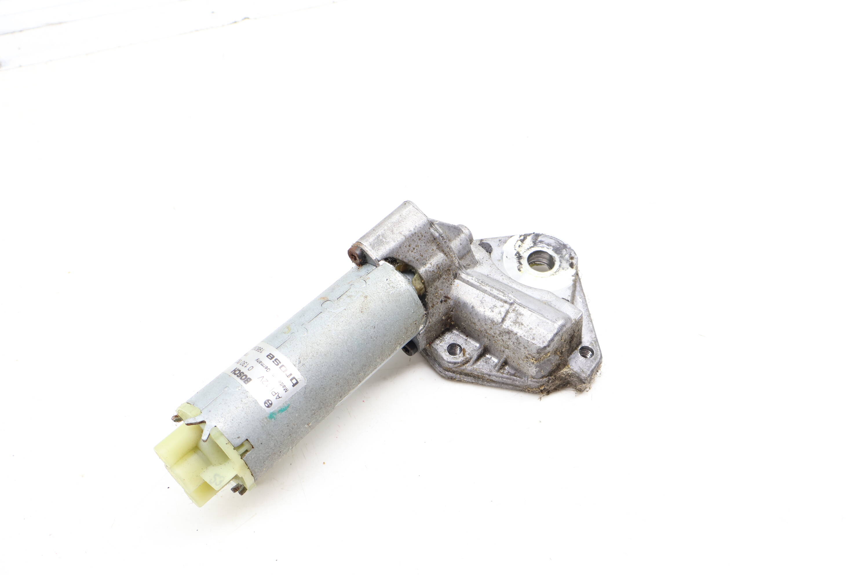 Rear Tilt Seat Motor W/ Transmission 8E0959111