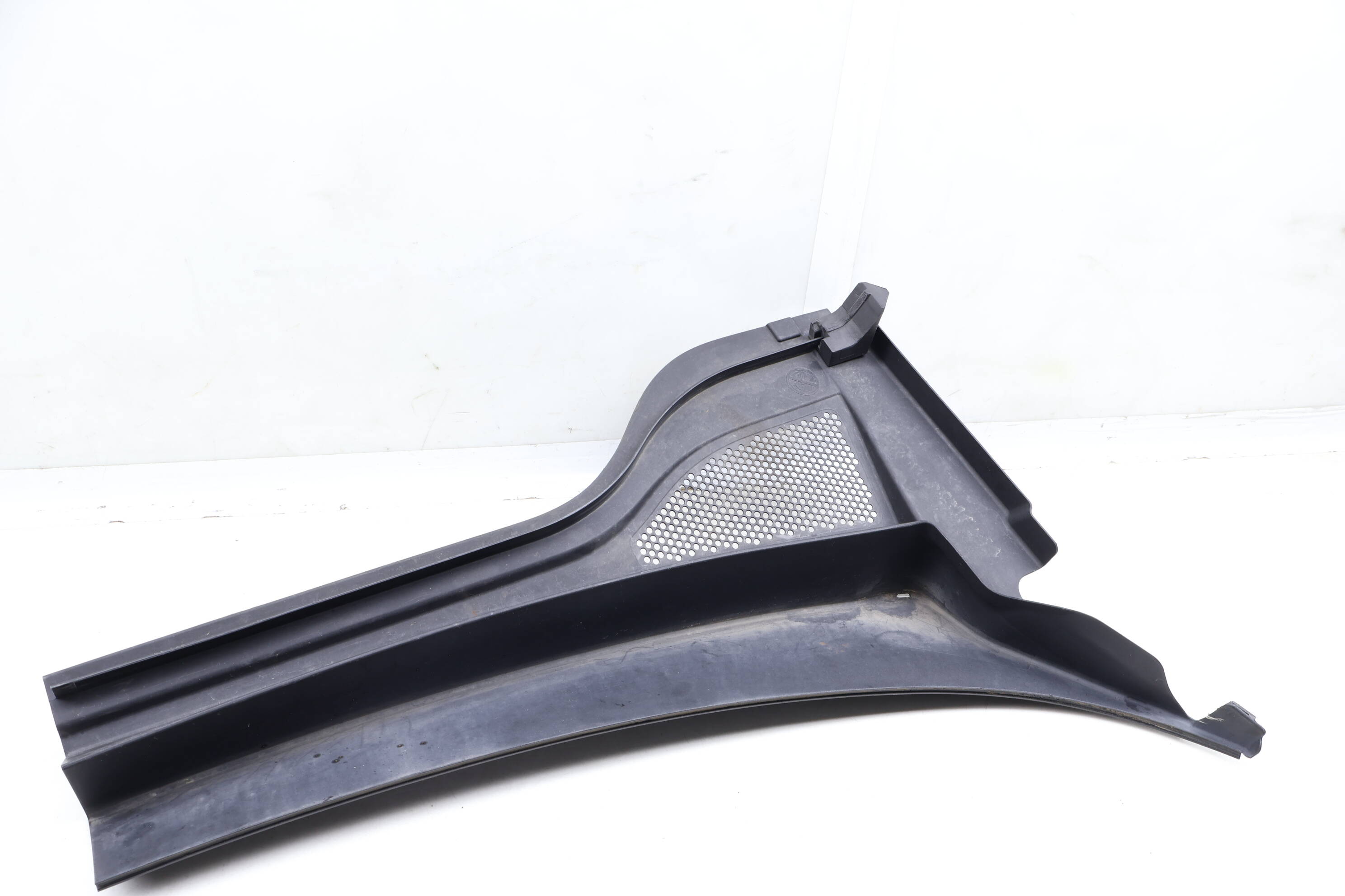 Rain Tray / Water Deflector 3CN819404D