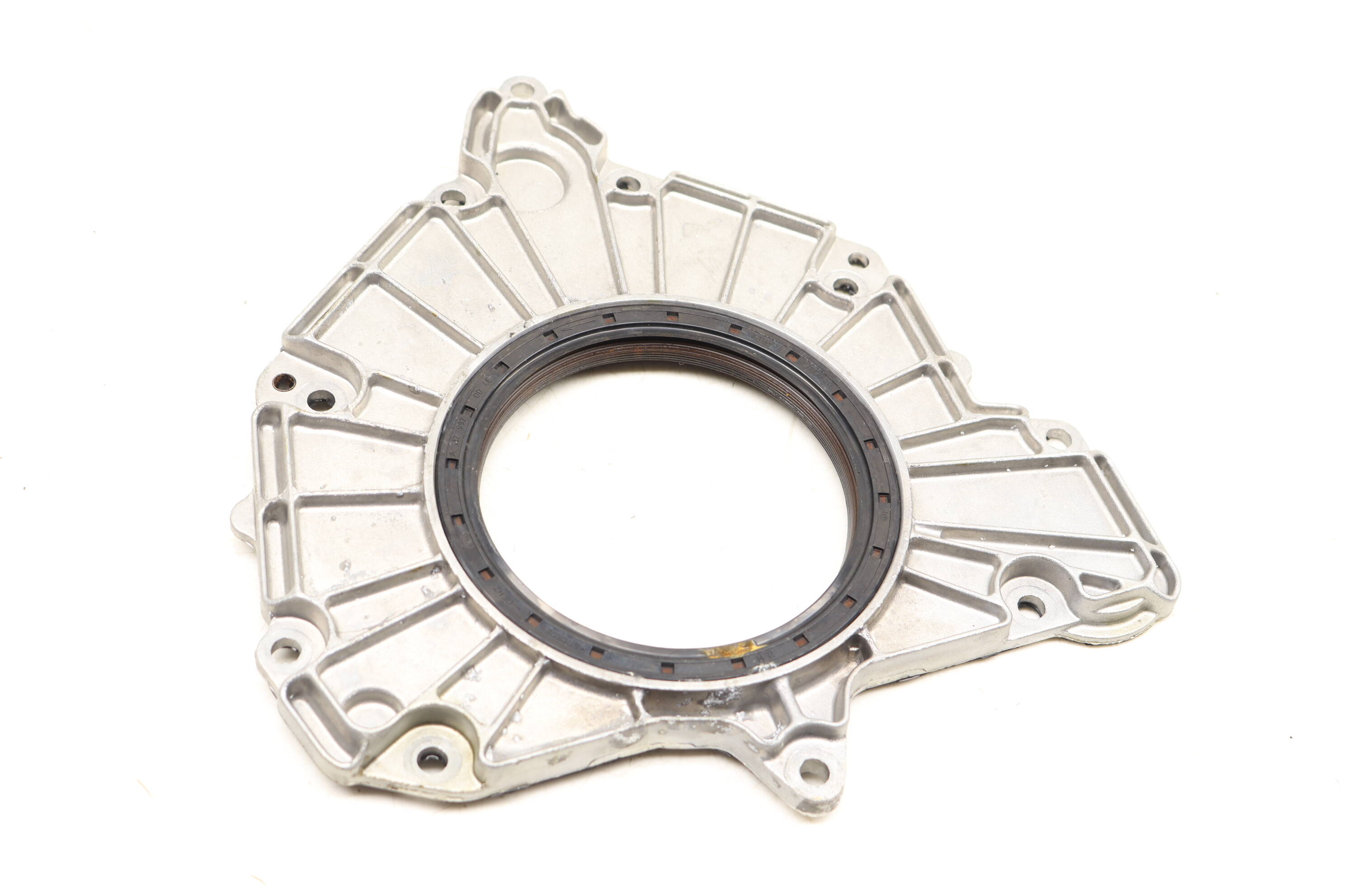Mercedes-Benz Rear Engine Sealing Plate / Cover 1370110208 Mercedes-Benz Rear Engine Sealing Plate / Cover 1370110208