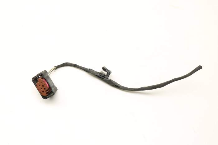 6-PIN WIRING CONNECTOR / PIGTAIL - BMW 1 SERIES M 128I 135I 320I 323CI