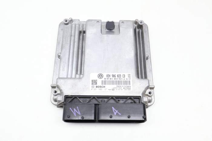 Ecu / Ecm / Engine Control Module 03H906023CD main product photo