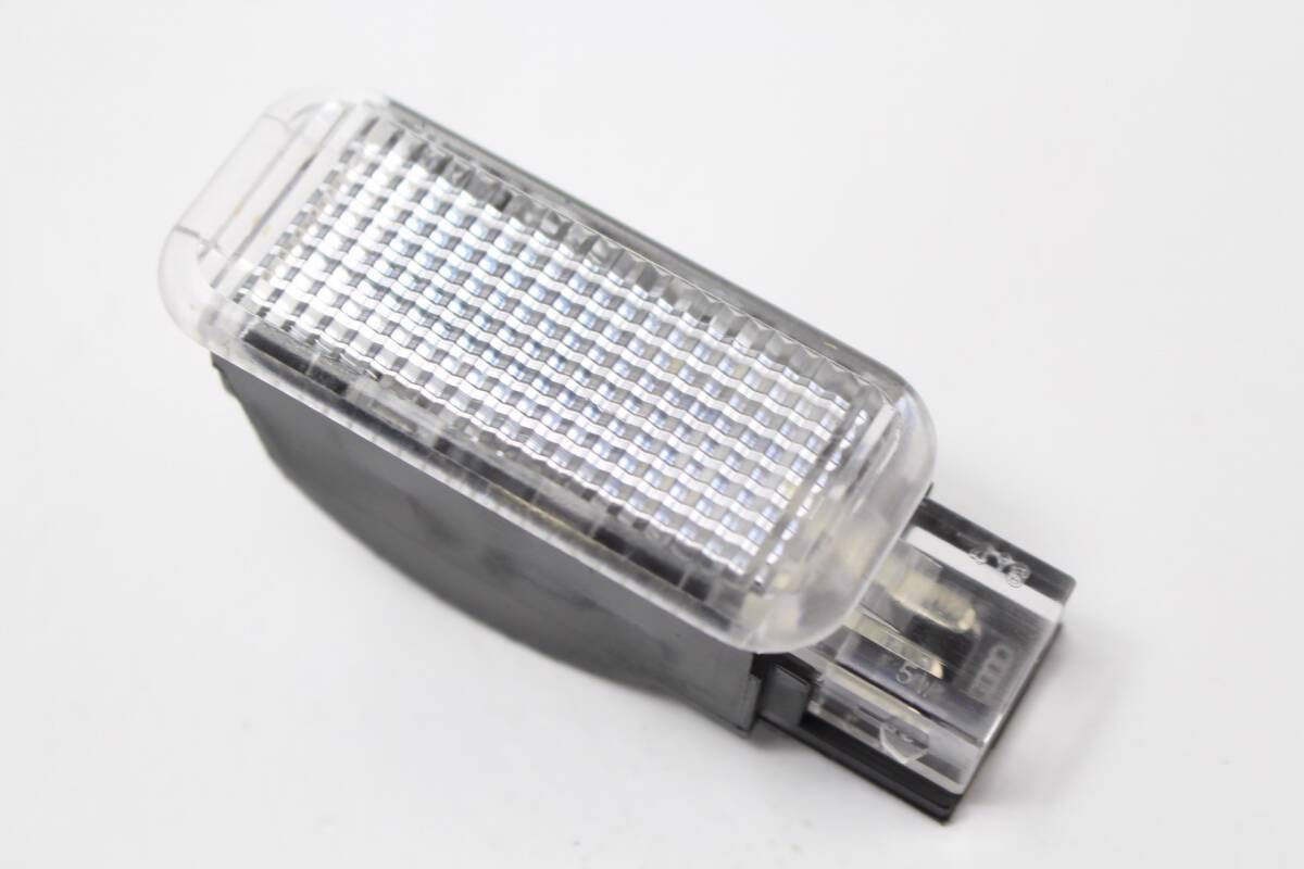 Interior Light 4B0947415A