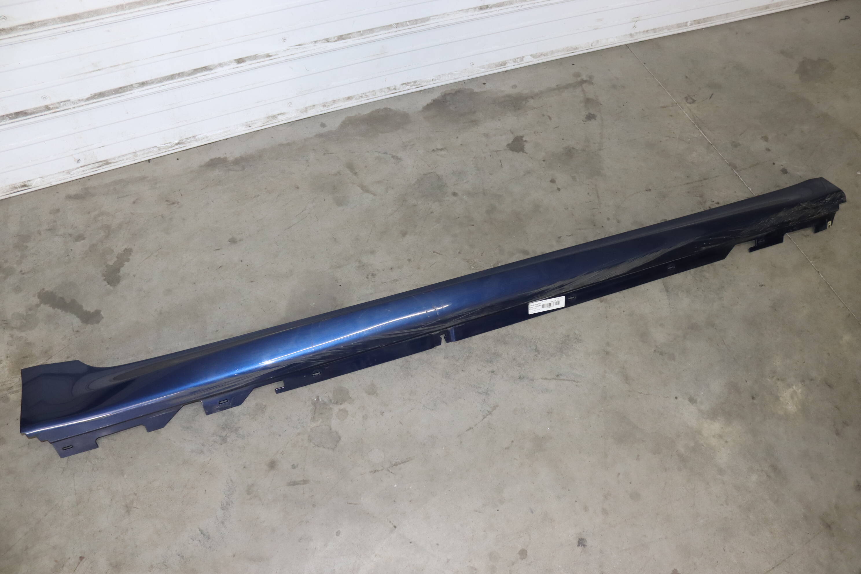 Side&#x20;Skirt&#x20;&#x2F;&#x20;Rocker&#x20;Panel&#x20;51778073134