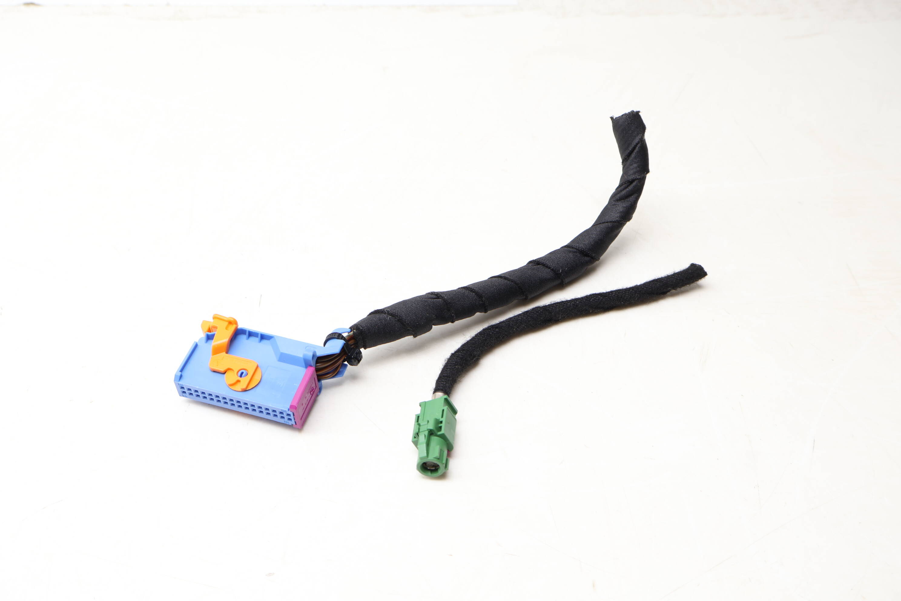 Instrument Cluster Wiring Connector / Pigtail