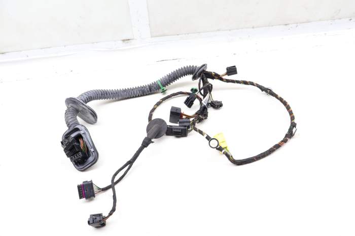 Door Wiring Harness 97062271505 main product photo