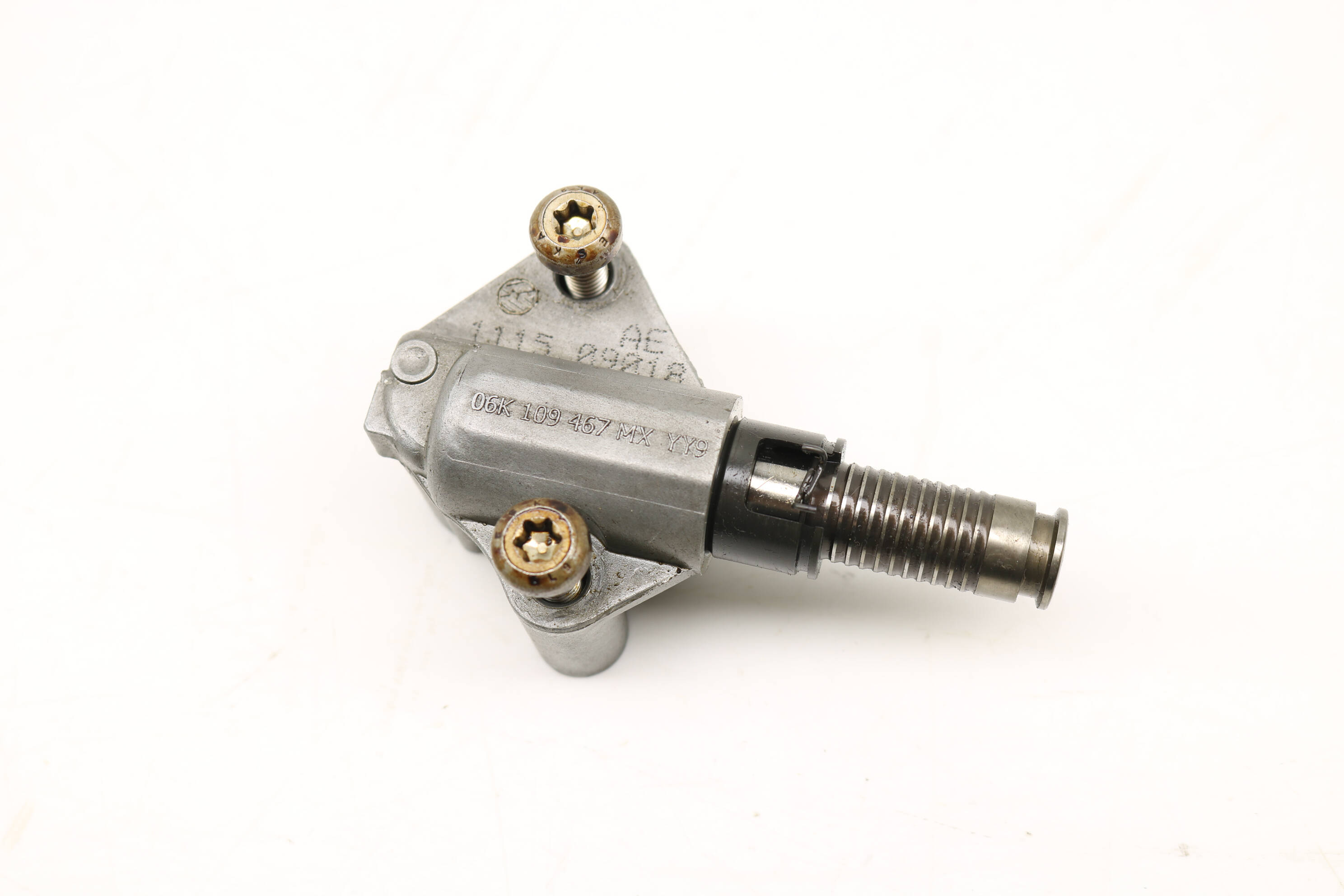 VW Timing Chain Tensioner (Passat, Tiguan, Beetle) 06K109467AE VW Timing Chain Tensioner (Passat, Tiguan, Beetle) 06K109467AE