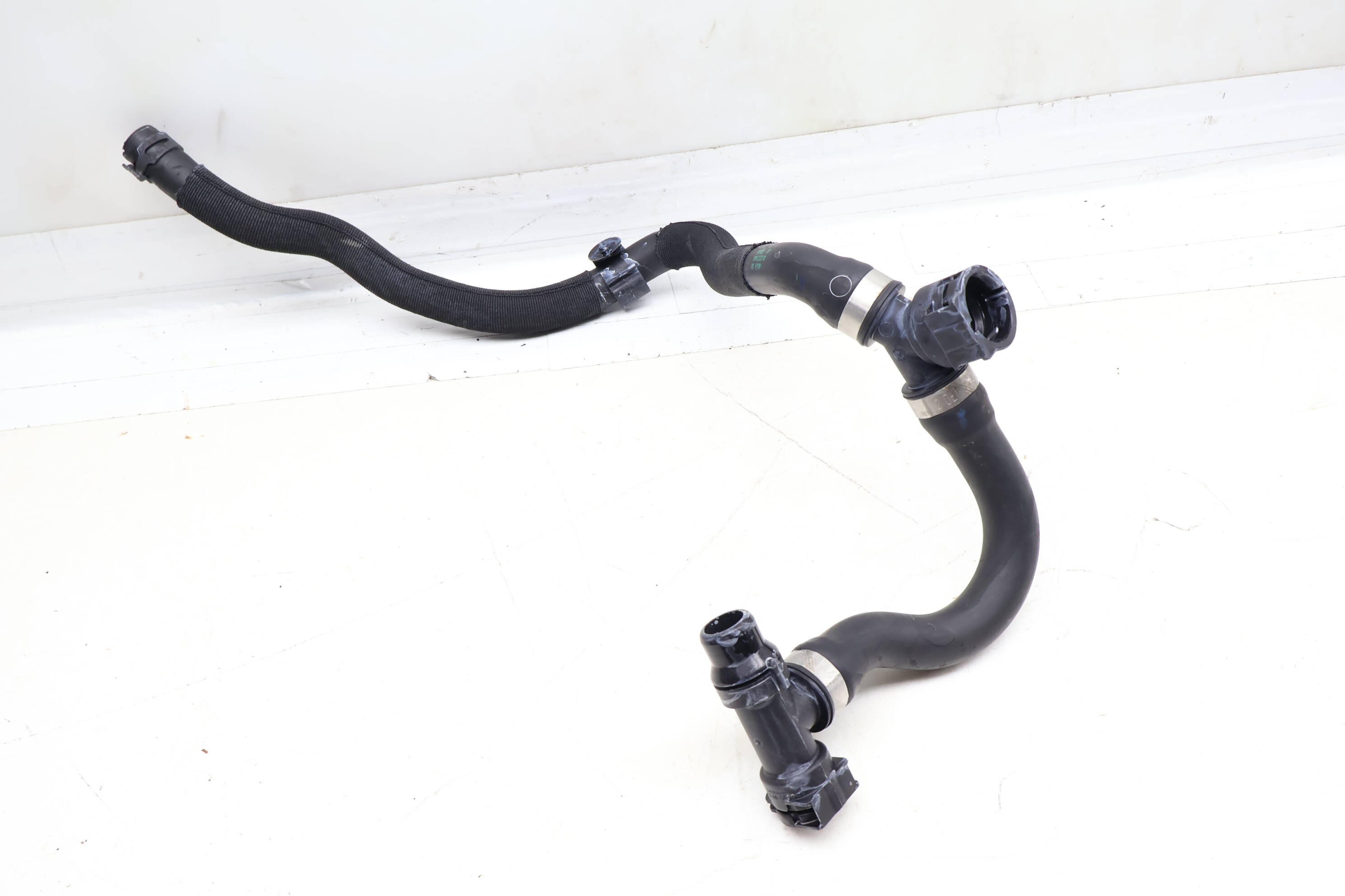 Coolant Hose / Line 17129797623
