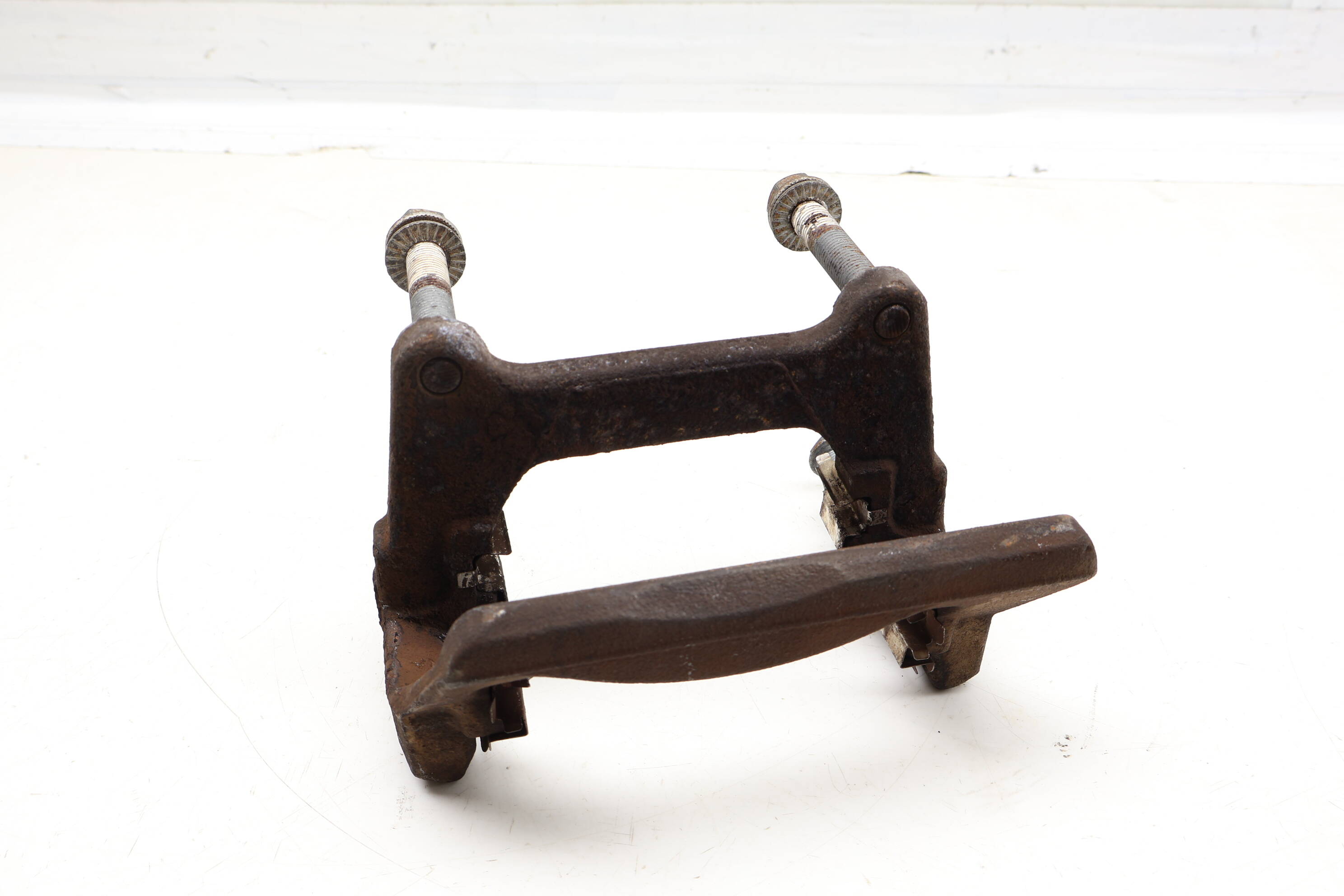 Brake Caliper Carrier / Bracket 3D0615425C