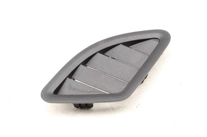 Dash Defrost Vent 51459317243 main product photo