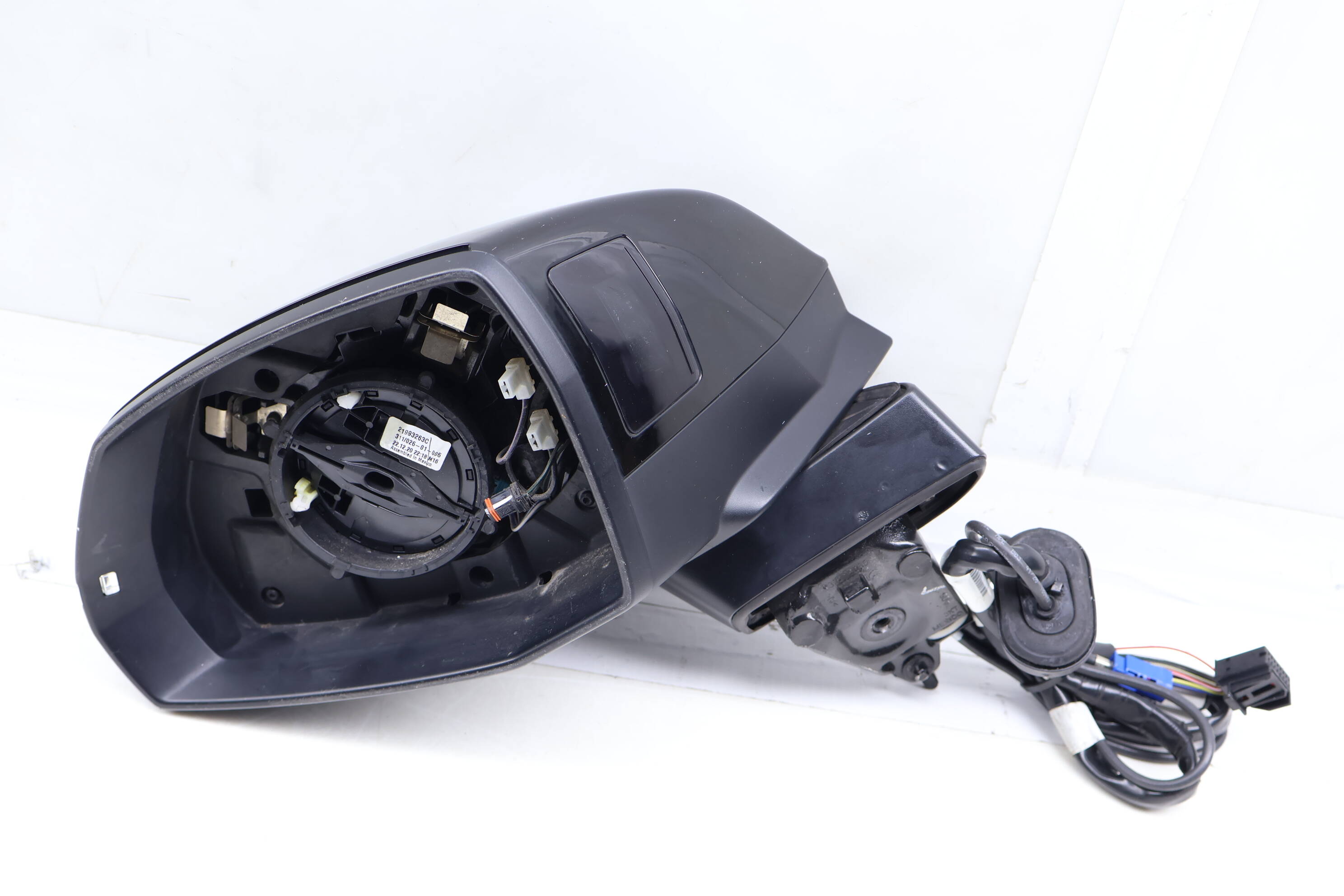 Side View Door Mirror 80B857409J