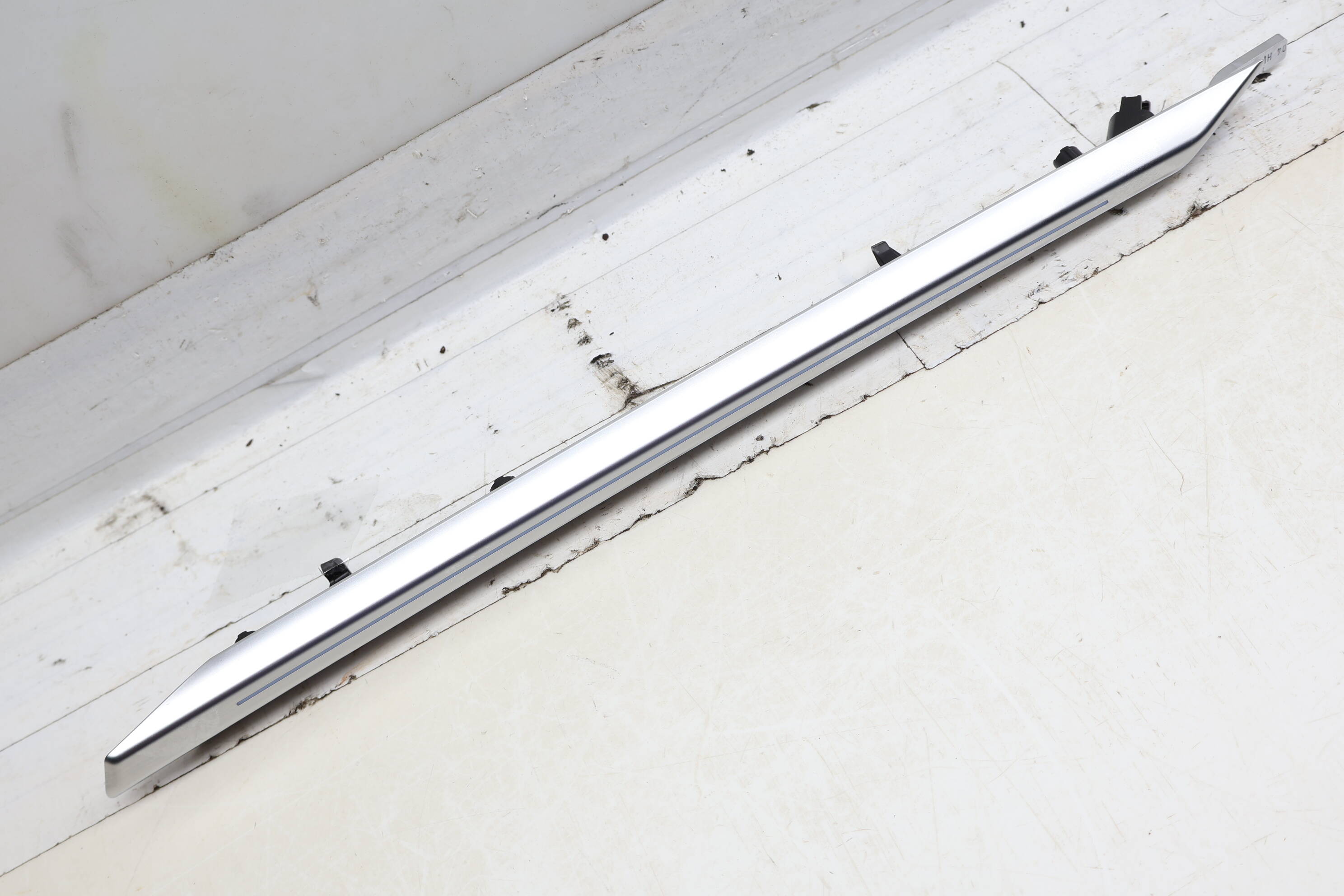 Interior Door Ambient Light Strip / Optic Trim 8Y0947186