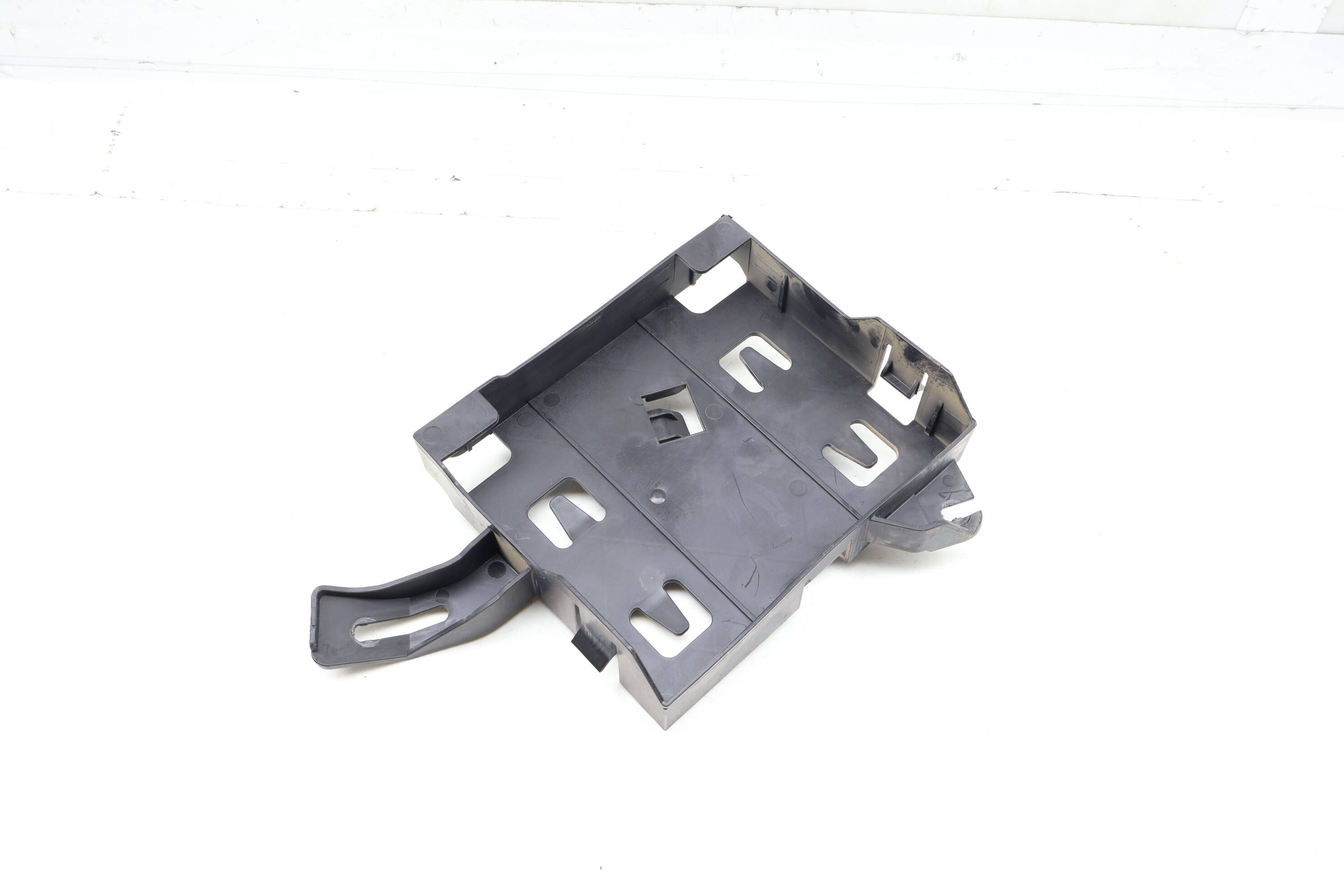 Comfort Control Module Bracket 8R0907461A