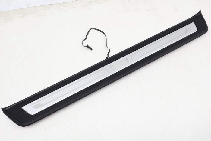 Door Sill / Scuff Plate 51477337018 main product photo