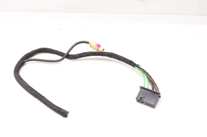 Instrument Cluster Wiring Connector / Pigtail main product photo