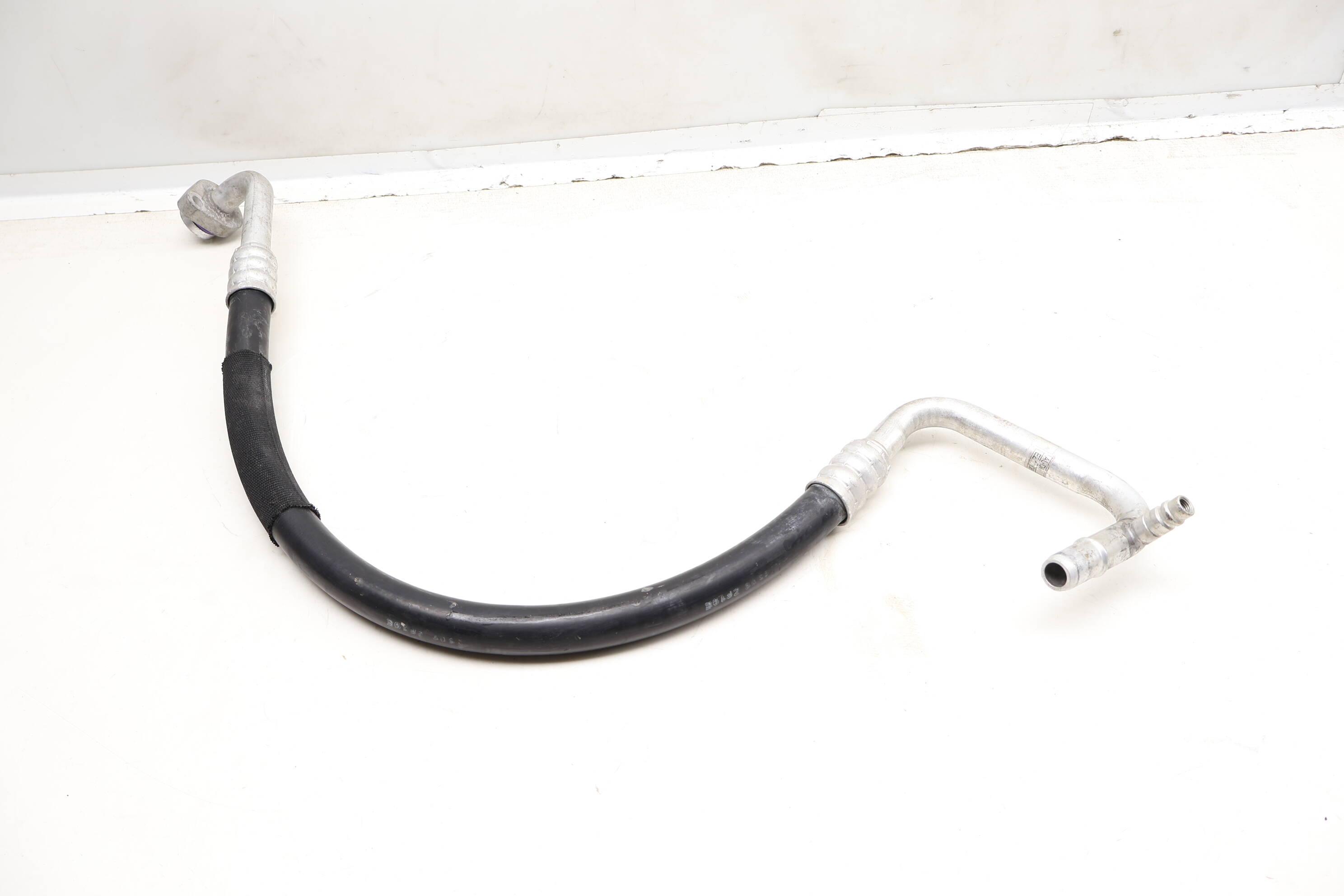 Ac Line / Hose / Pipe 8K0260707AC