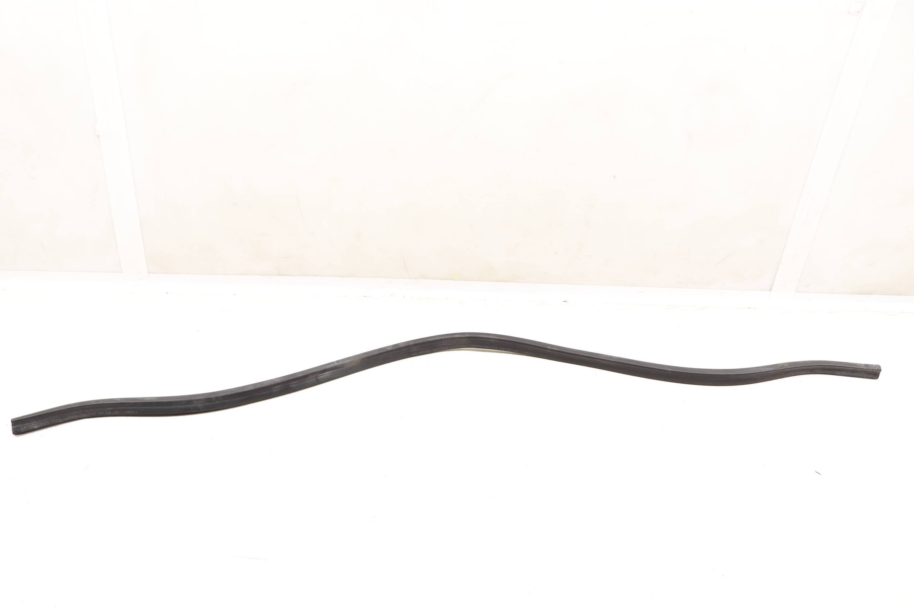 Rain Tray Seal / Weather Stripping 5NA823723