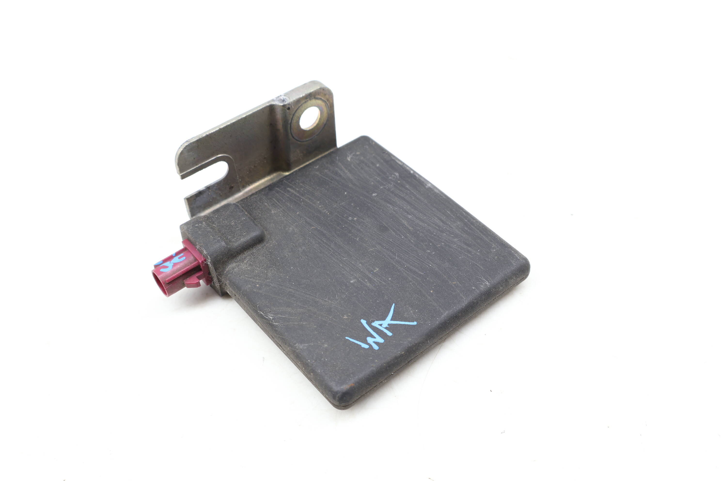 Antenna Booster 3G9035534