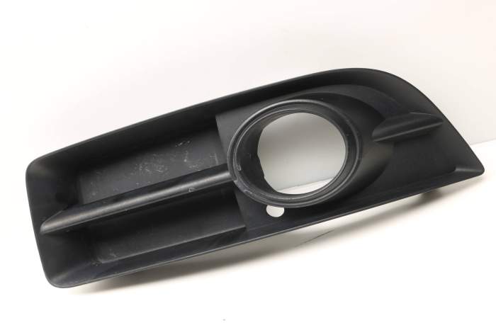 Lower Bumper Fog Light Grille 8P4807681F main product photo