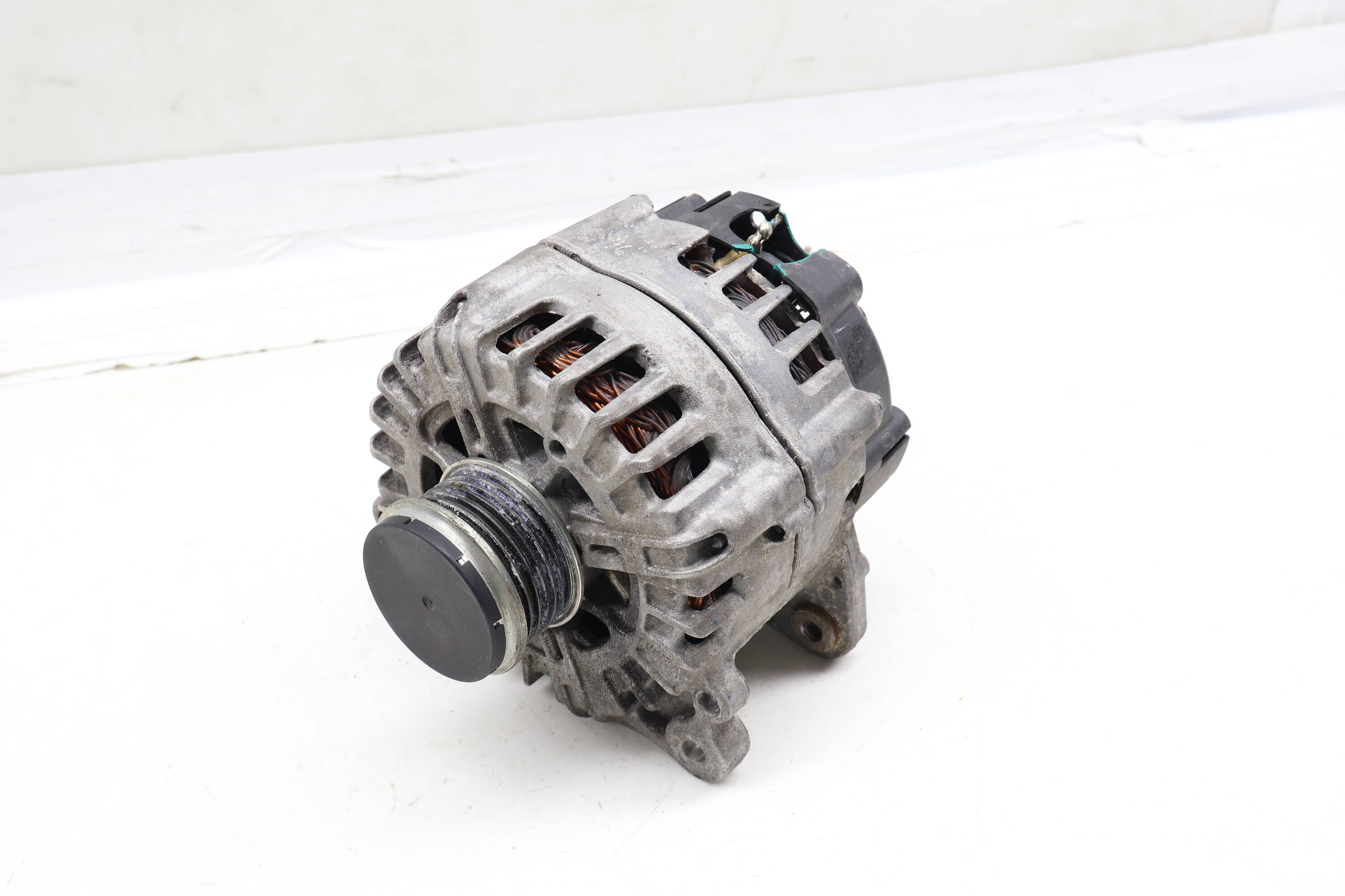 Alternator 059903019F