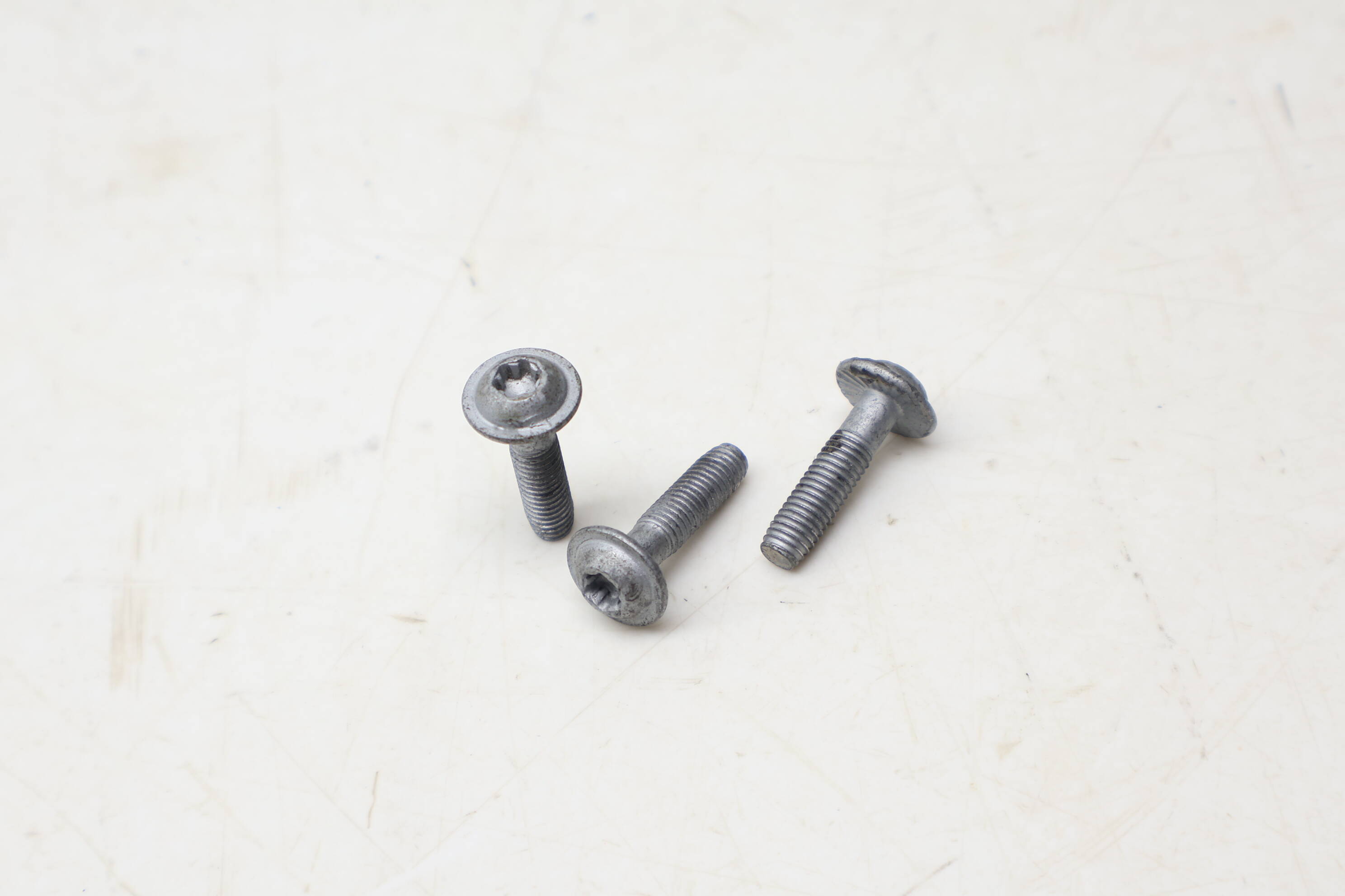 Cooling Fan Screw Bolt Set (3) WHT007235