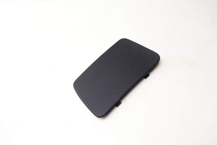 Trunk Hatch Access Panel / Cover 7198624 main product photo
