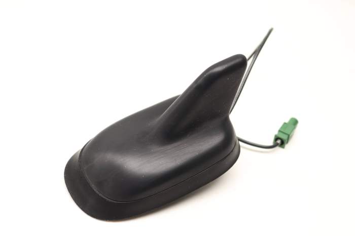 Shark Fin / Roof Antenna 3C0035507AG main product photo