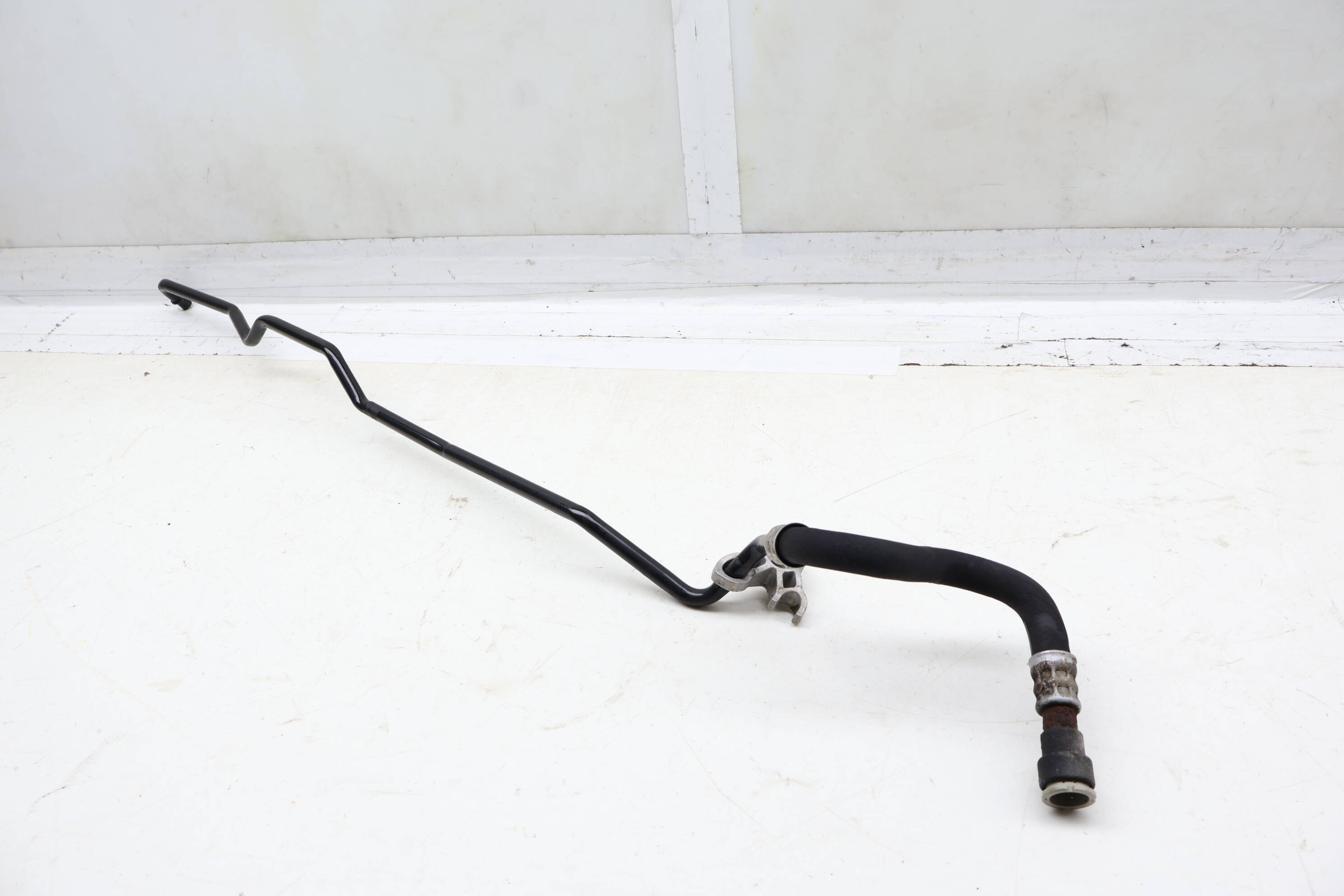 Transmission Oil Cooler Line / Pipe (Outlet) 17227523433