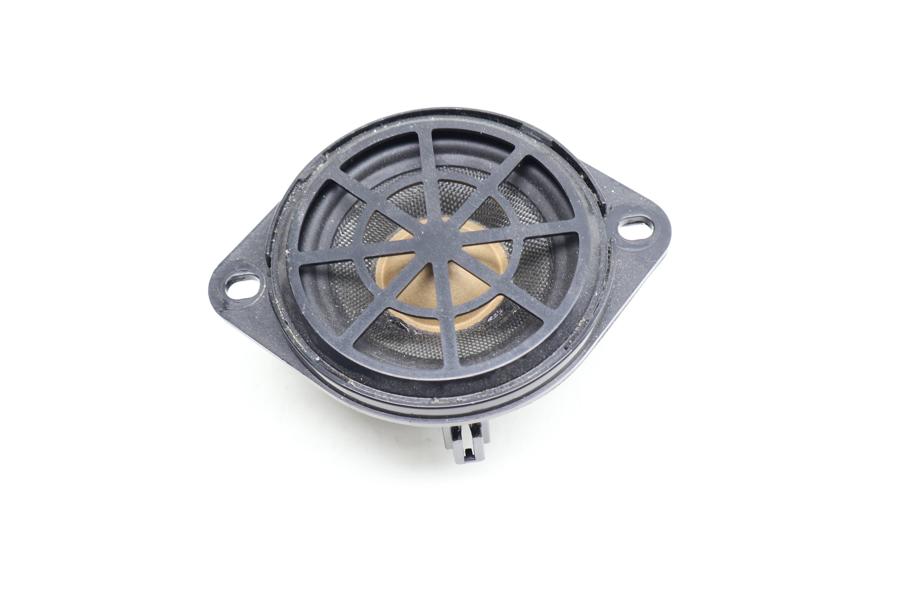 Center Dash Speaker (Bang & Olufsen) 8R0035397A