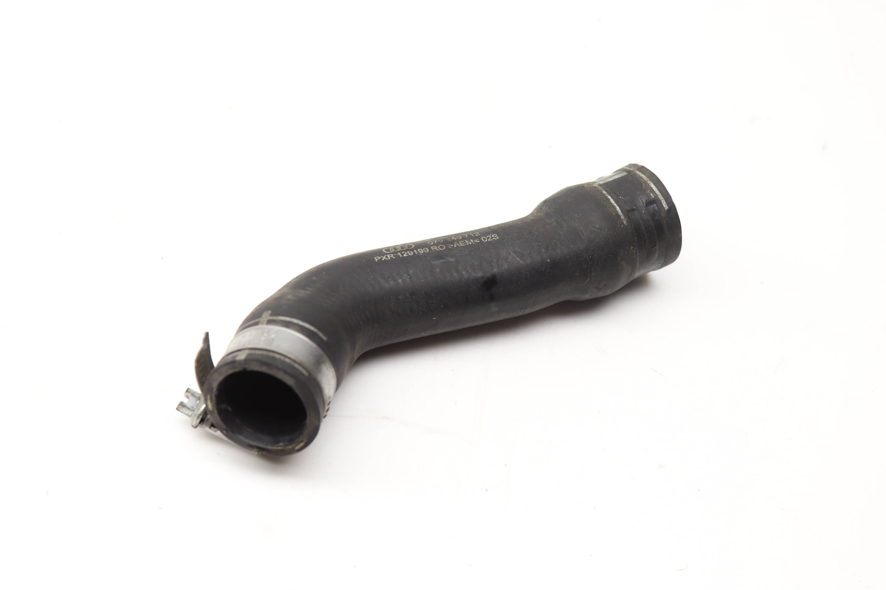 Turbo Intercooler Suction Hose / Line 079145712