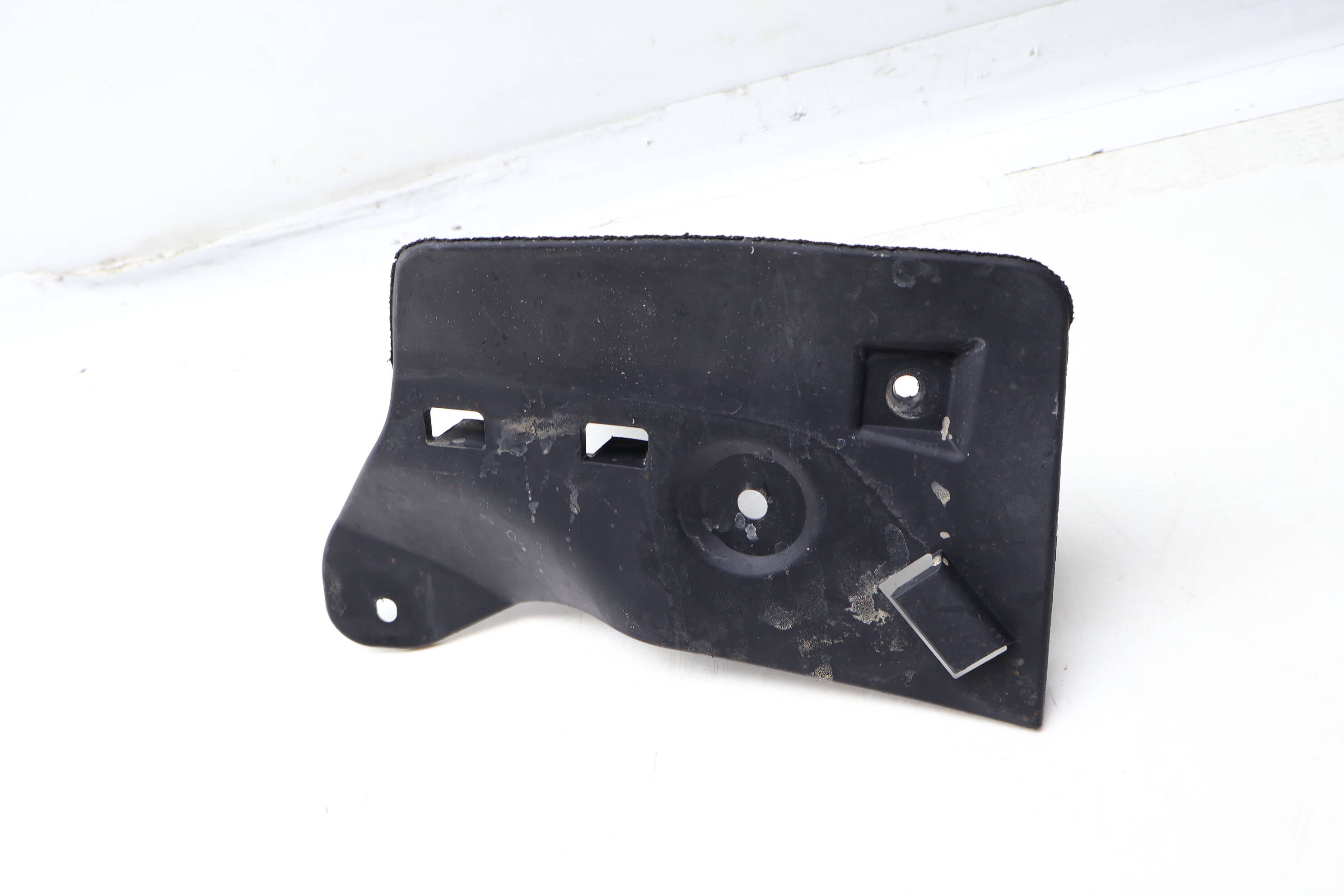 Mud Flap / Cover 561854856A