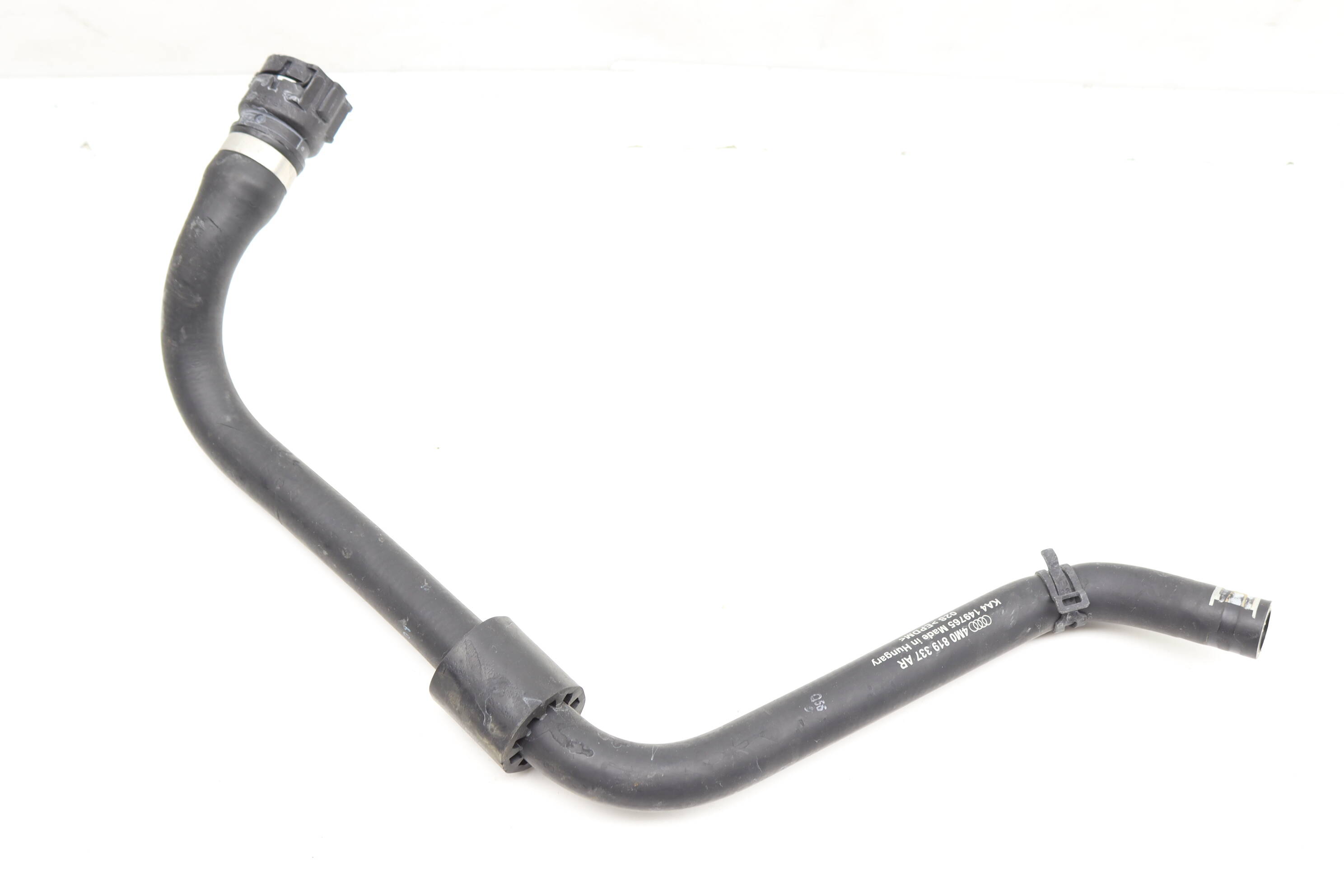 Coolant Hose / Line 4M0819337AR