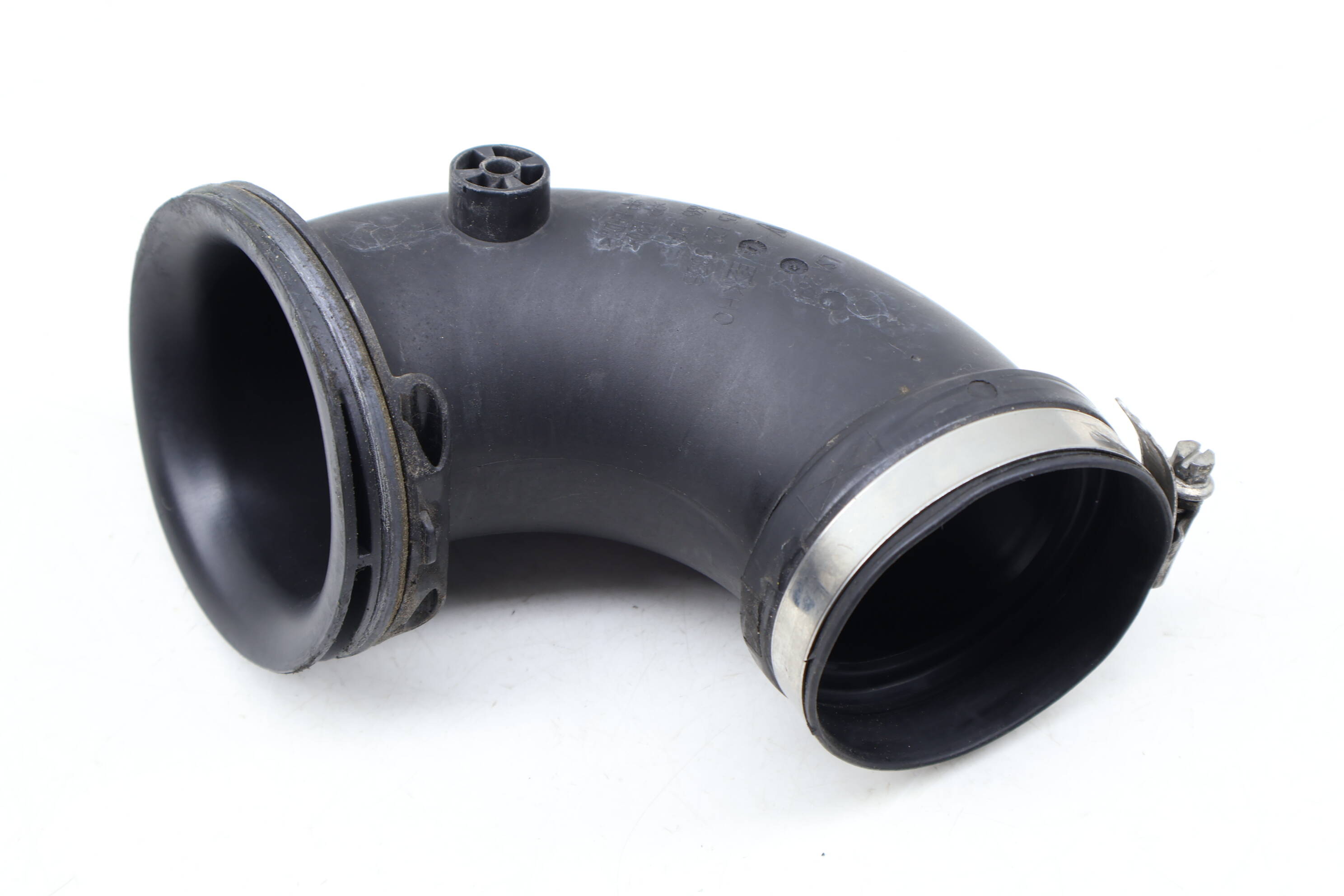 Air Intake Duct / Tube 7L5129533B 95511053420