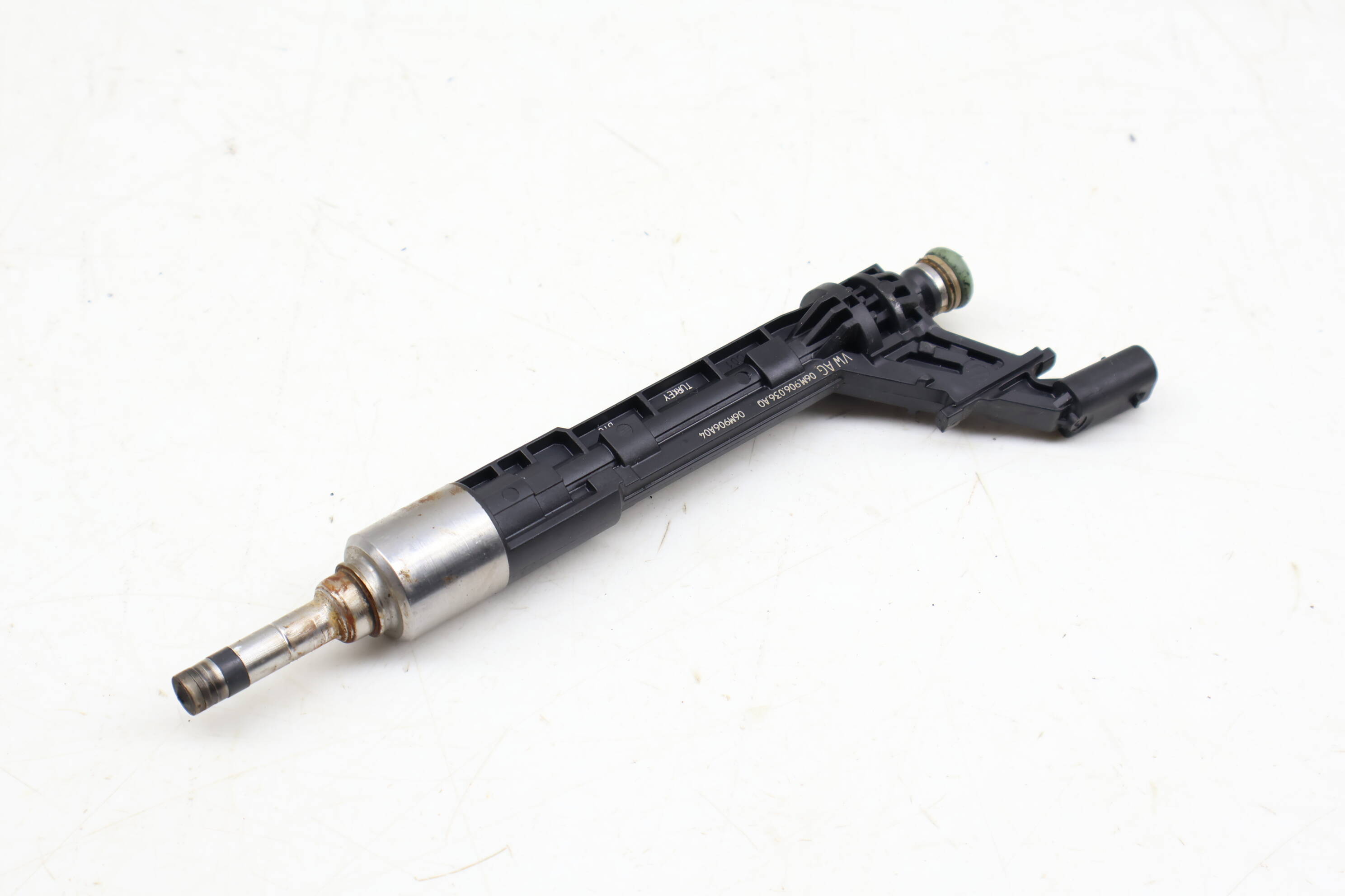 Fuel Injector 06M906036AQ