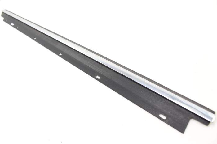 Outer Door / Window Slot Seal Trim 4B0853764J main product photo