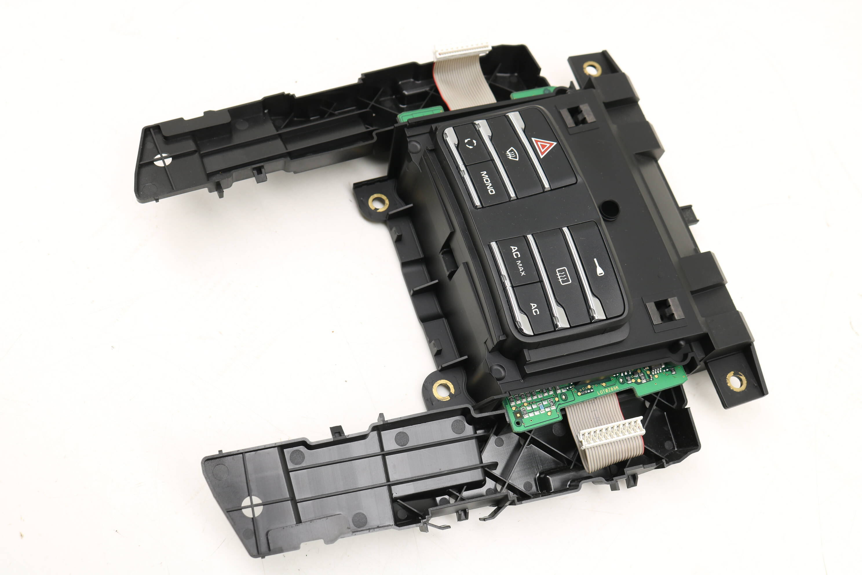 Ac Climate Control / Temp Unit 7P5907040S 95865310302