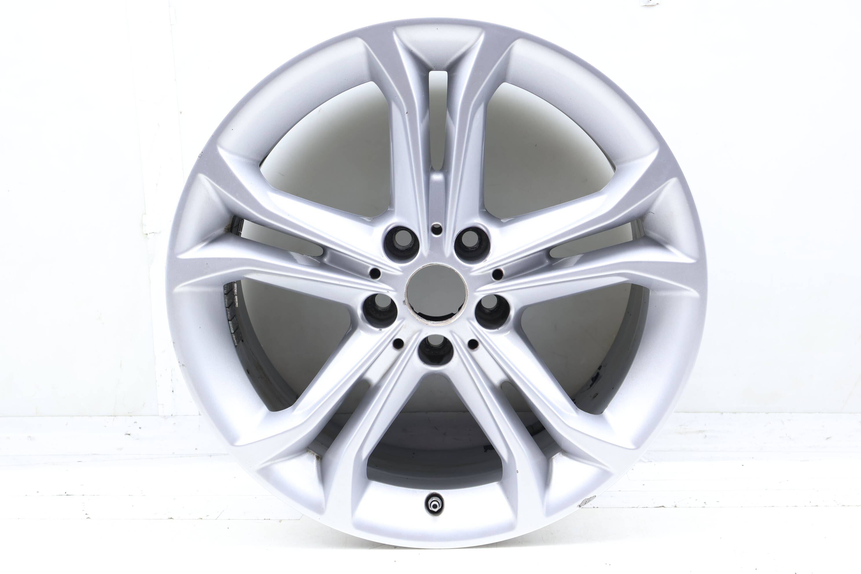 18" Inch Alloy Rim / Wheel 36116876918