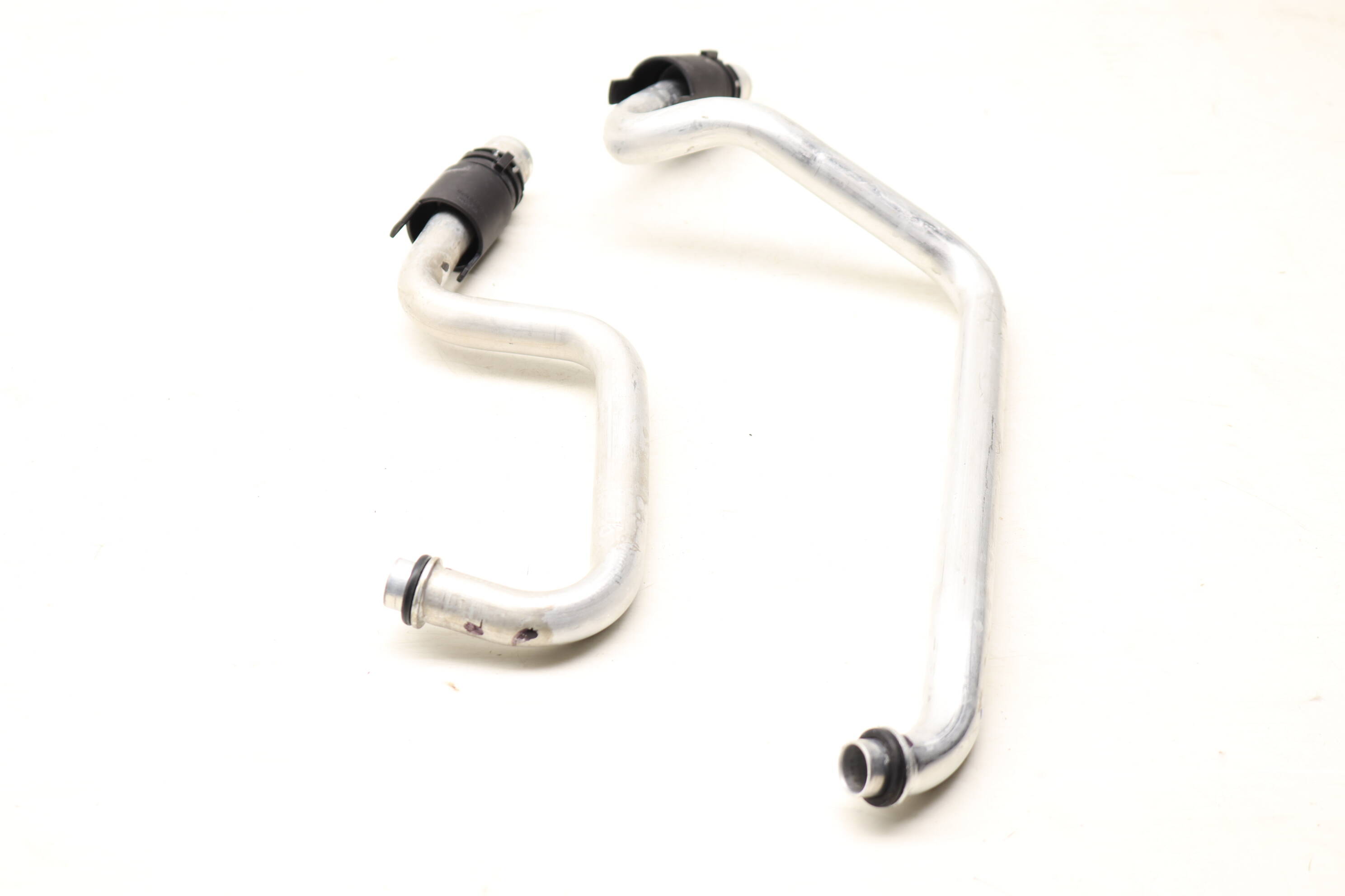 Heater&#x20;Core&#x20;Coolant&#x20;Pipe&#x20;&#x2F;&#x20;Tube&#x20;Set&#x20;5Q1819857A