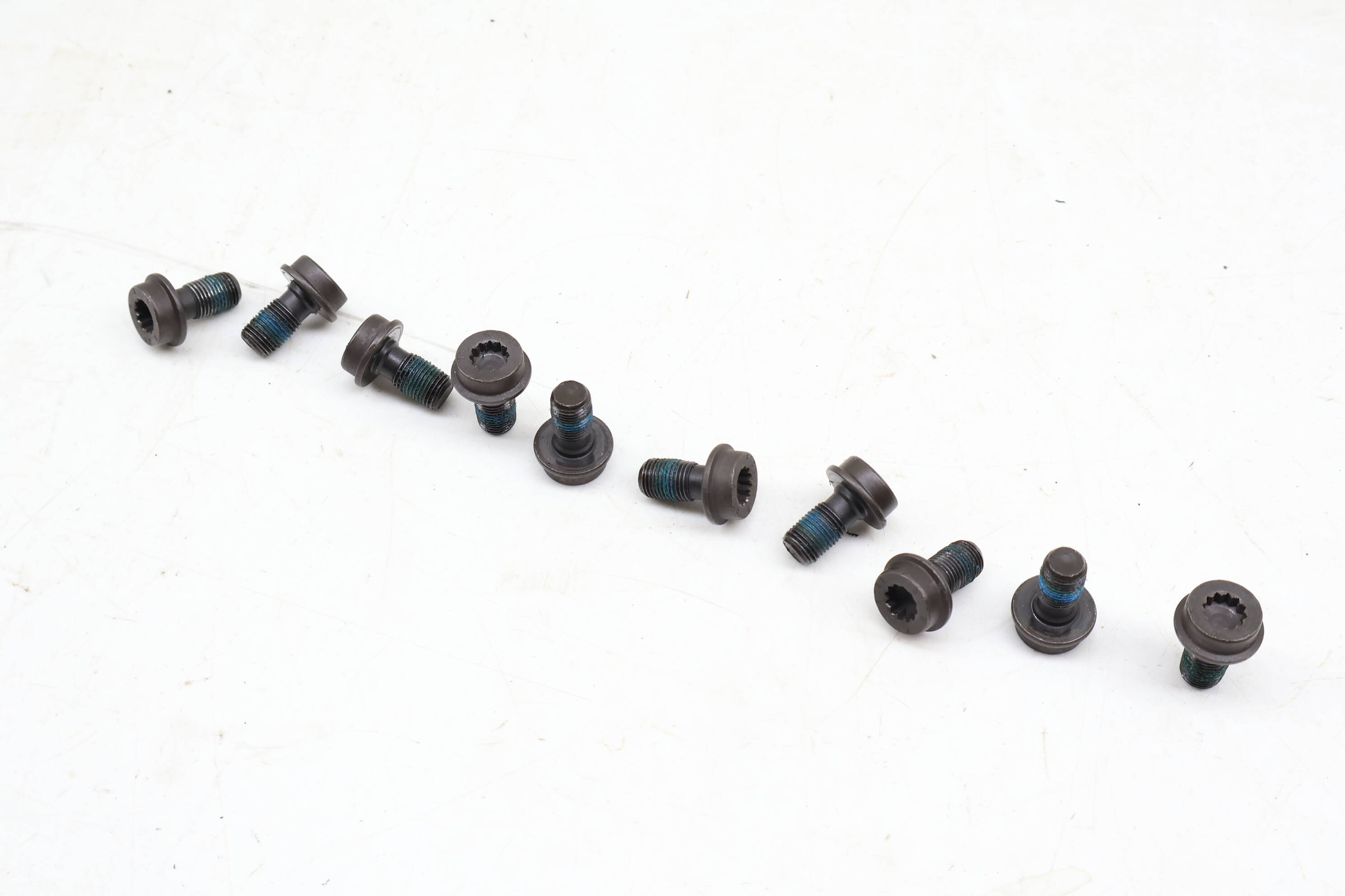 Flywheel Screw / Bolt Set (10) N90539801