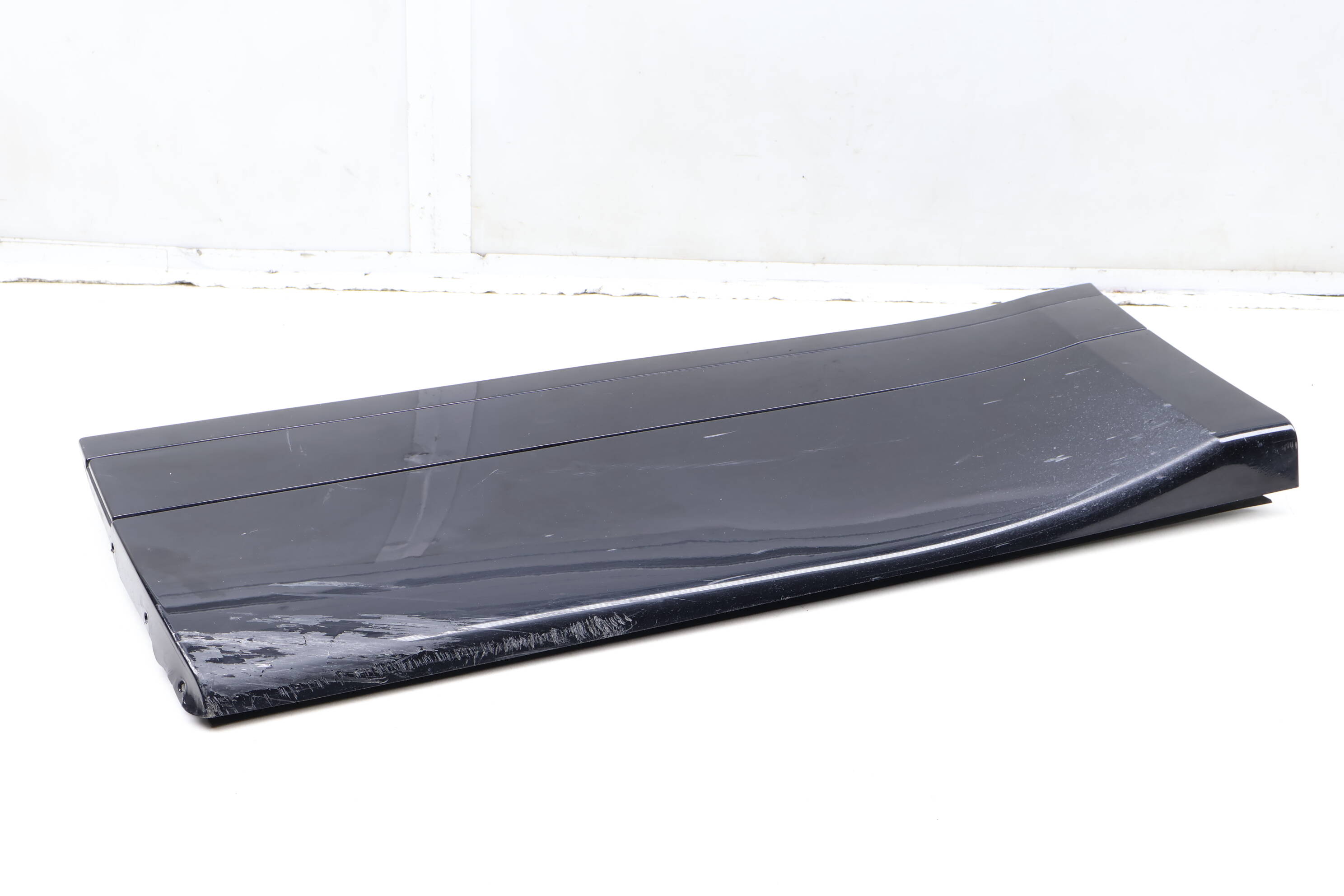 Lower Door Molding / Blade J8A2274A49BBW