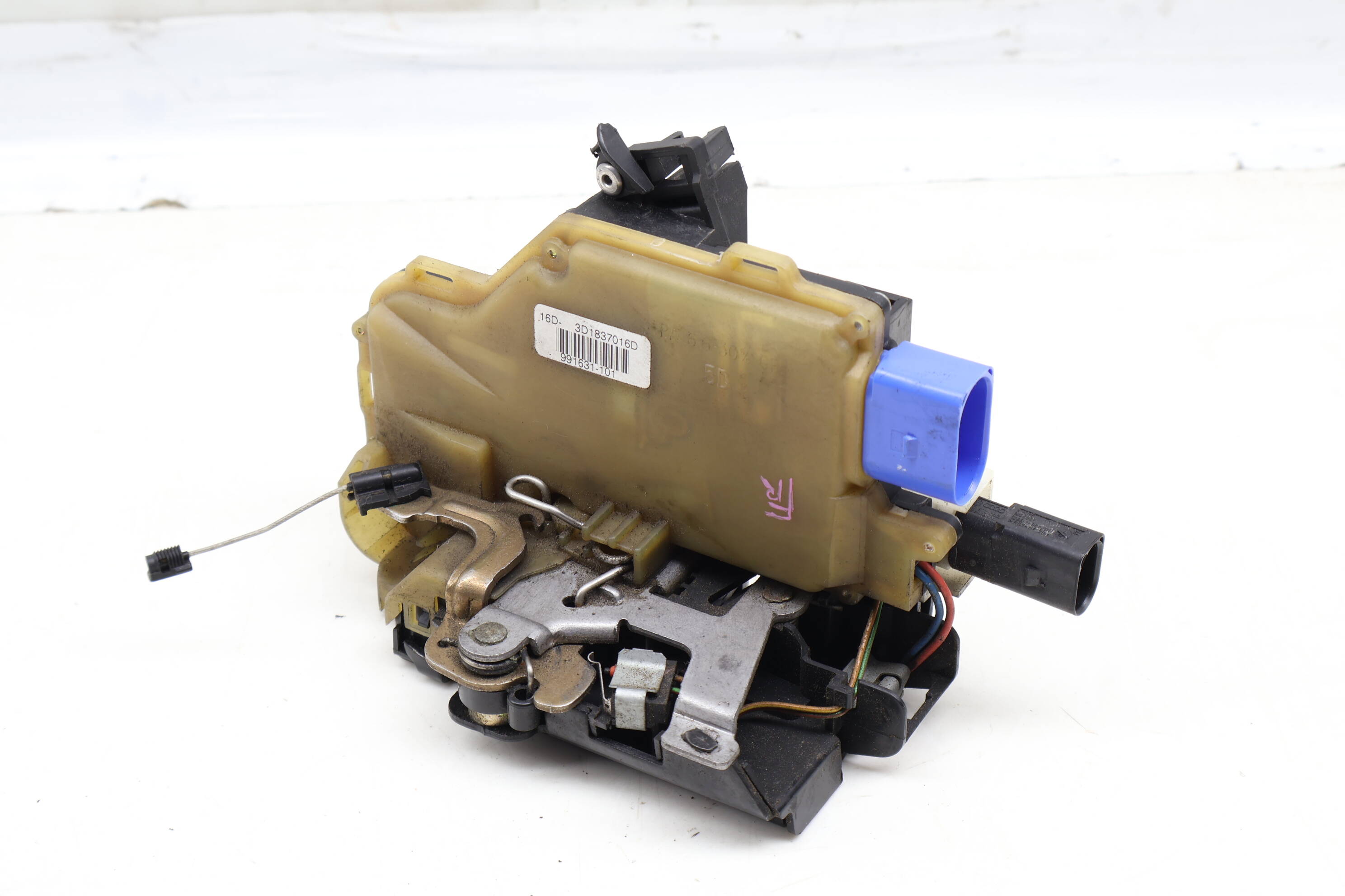 Door Latch / Lock Actuator 3D1837016D 95553101603