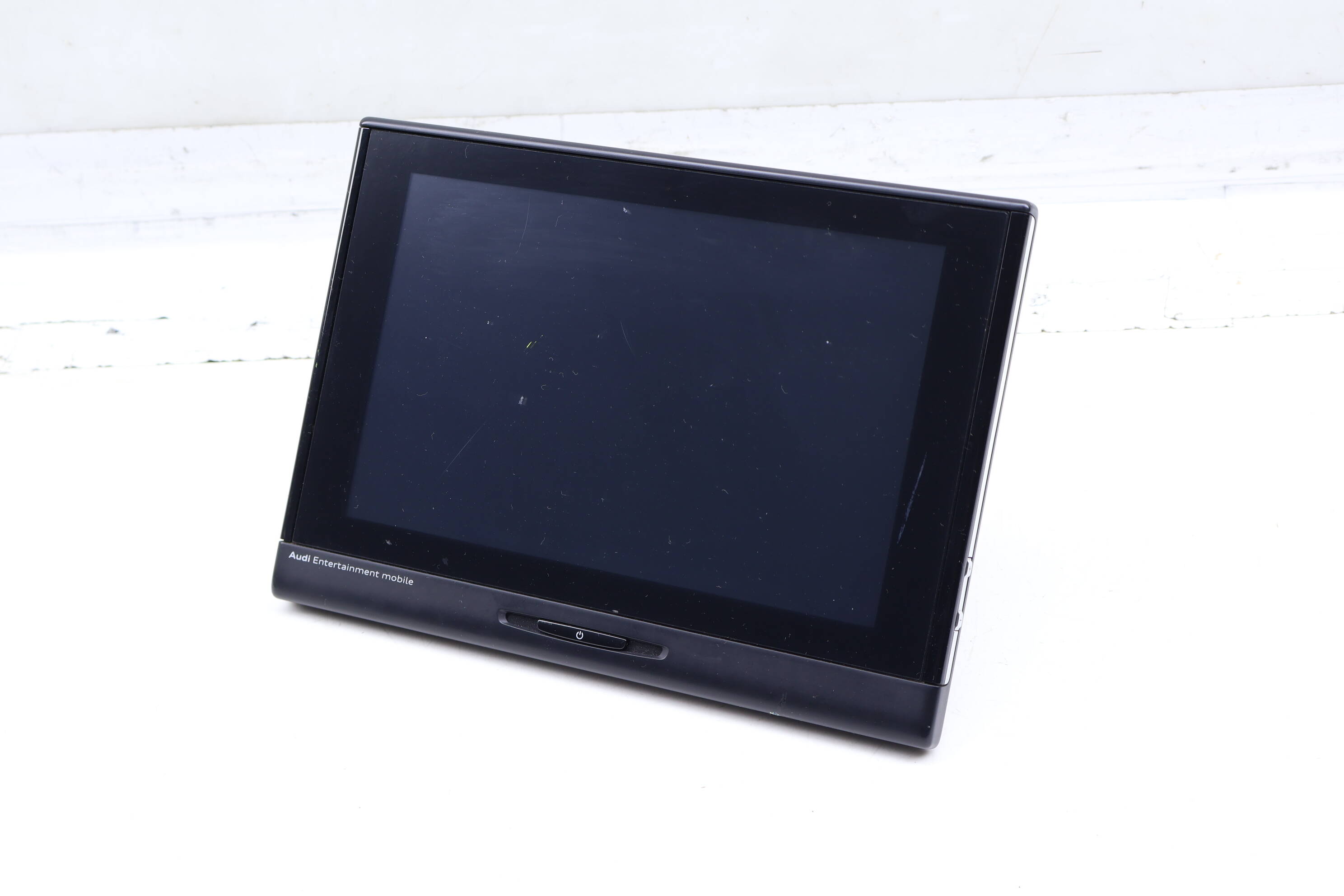 Seat Entertainment Tablet / Display Screen 4M0051700