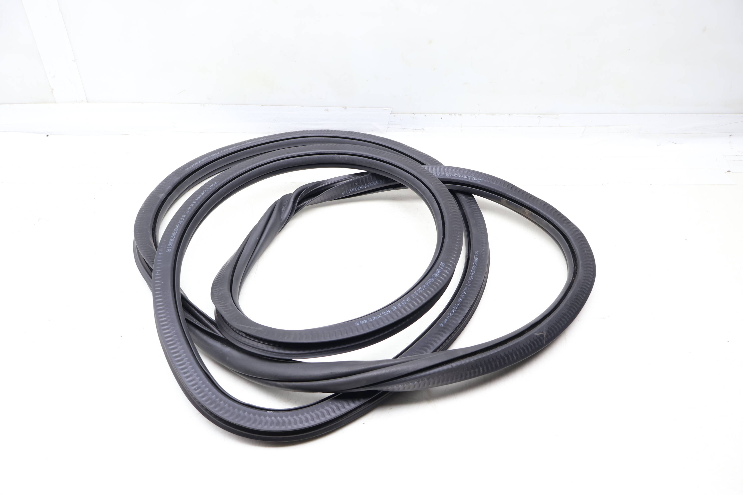 Door Seal / Weather Stripping (Inner) 11K867911