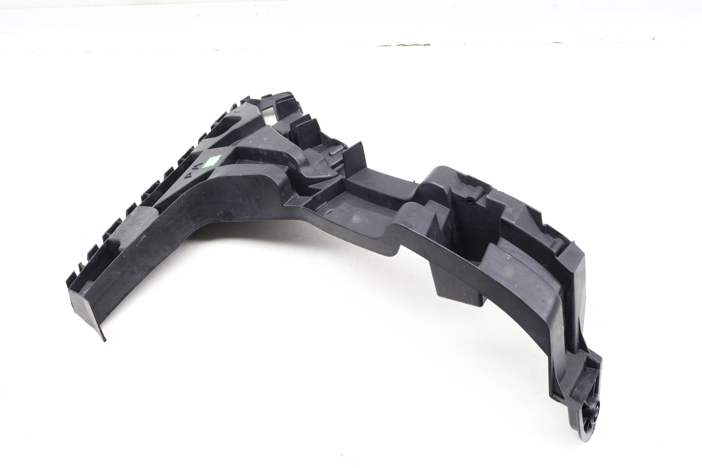 Bumper Mount Bracket / Guide 8U0807454B