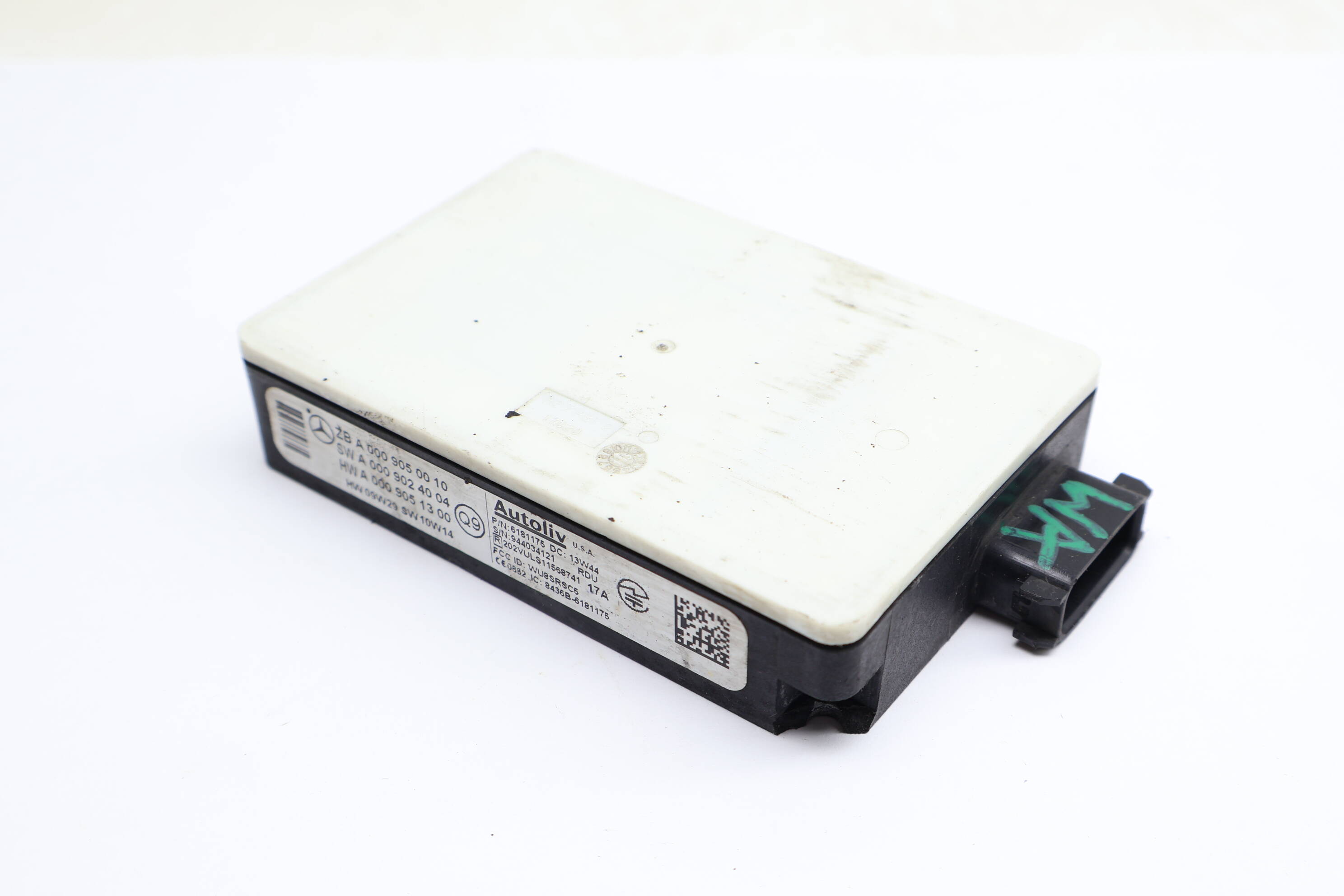 Distance / Distronic Radar Sensor Module 0009050010