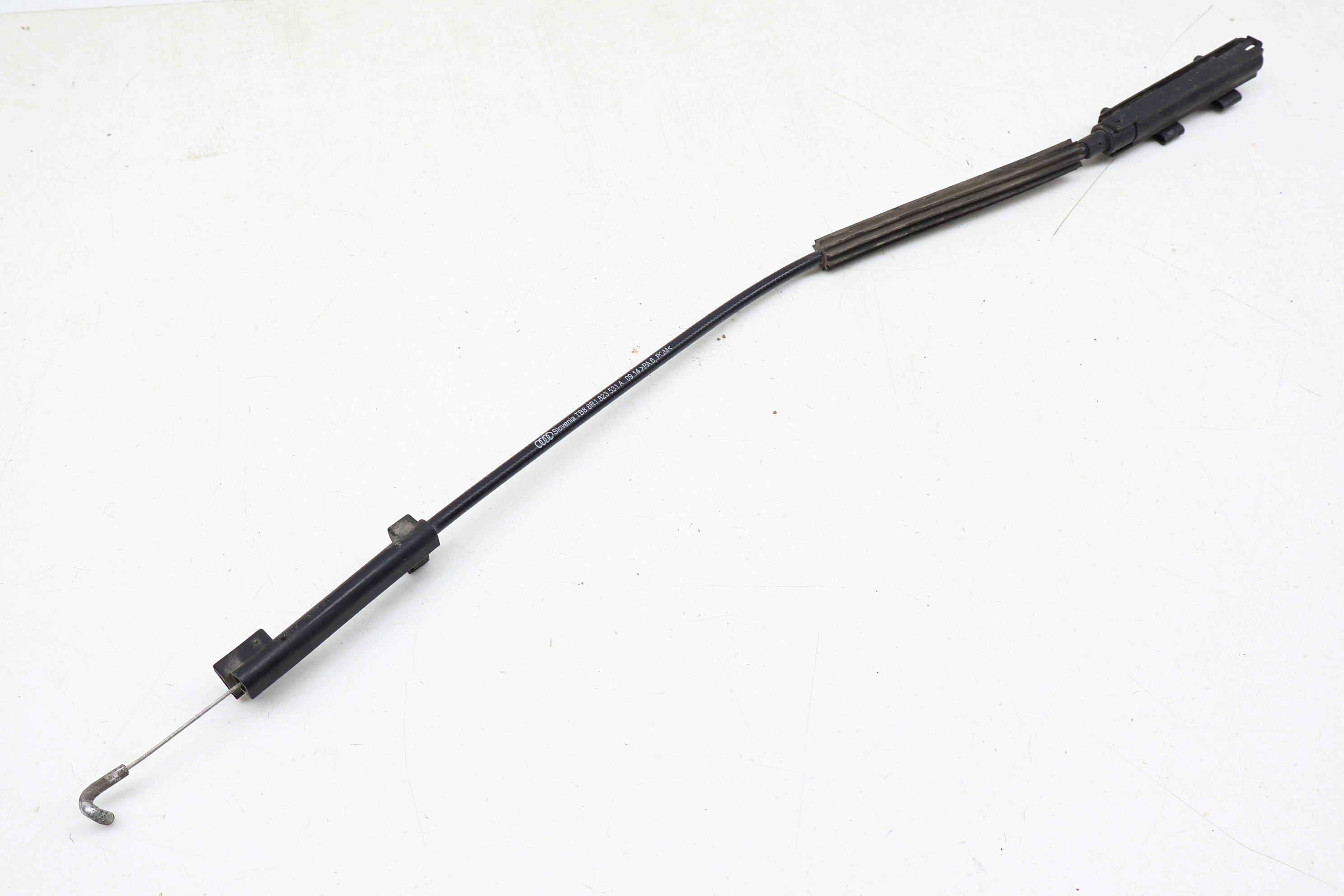 Hood Latch Release Cable 8R1823531A