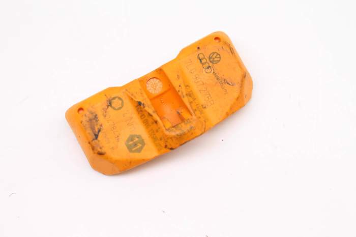 Tire Pressure Sensor / Tpms 7L0907275B main product photo